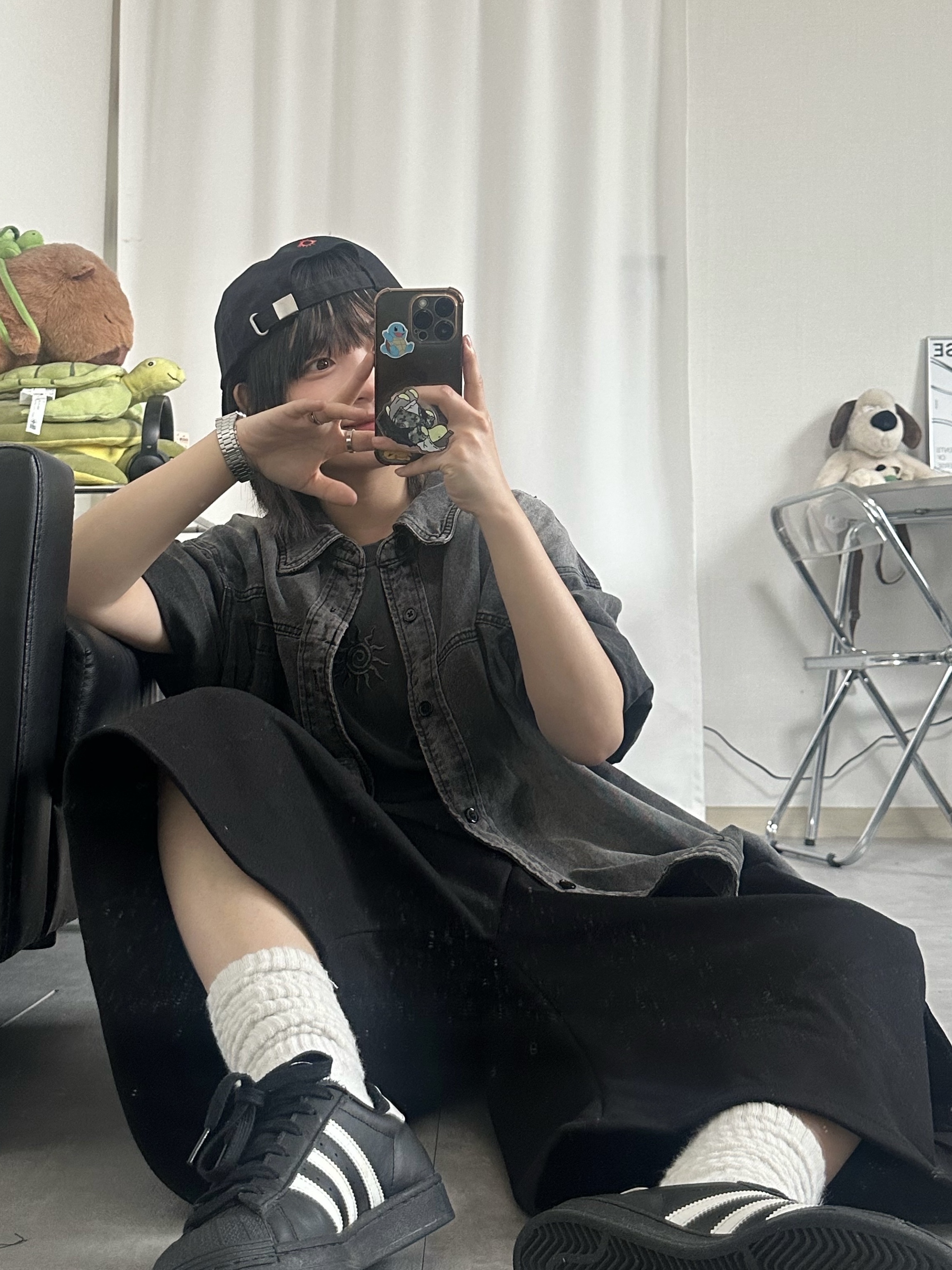 Adidas Superstar II Core Black Cloud White 착용 스타일 - 2