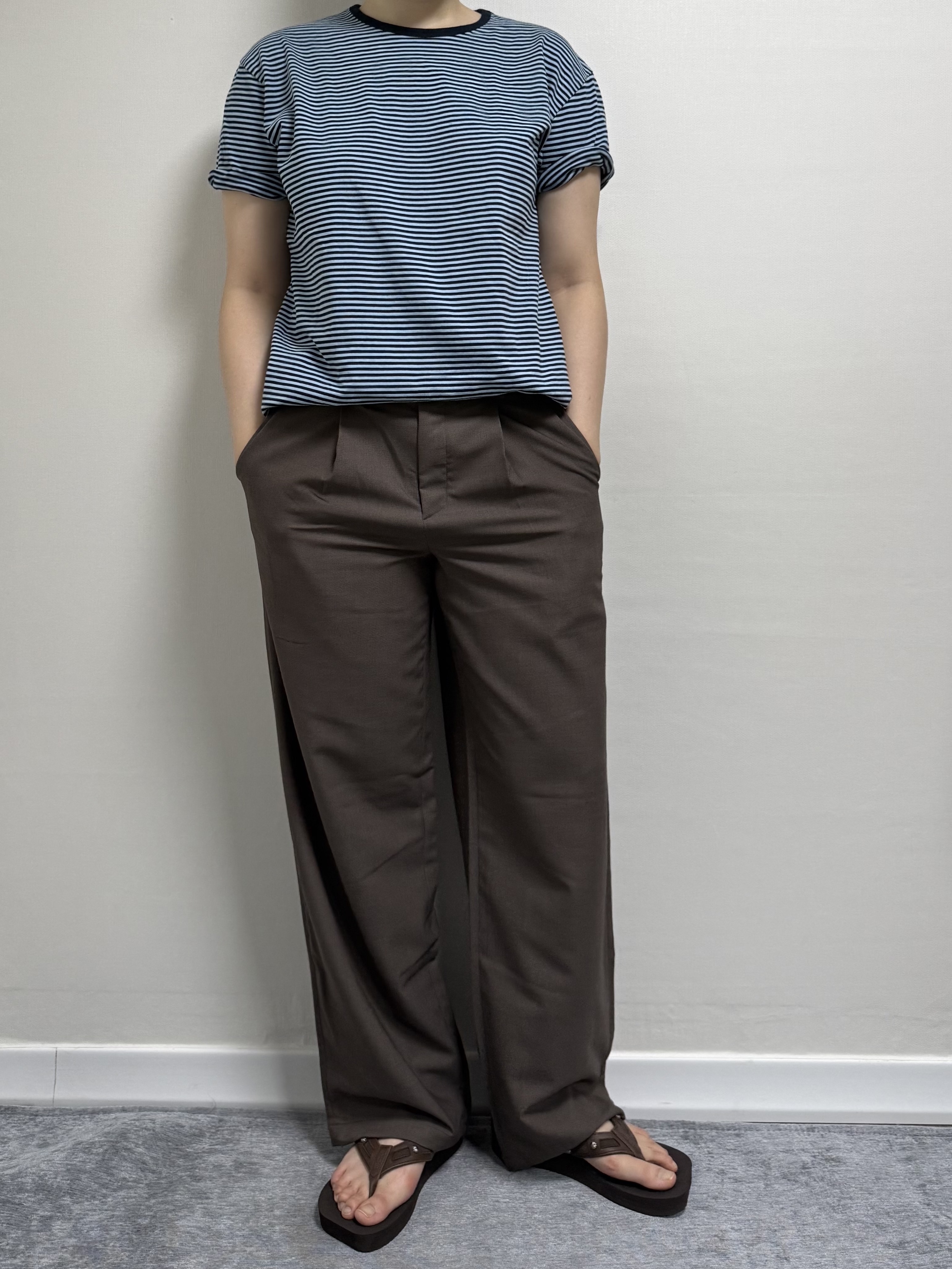 SUBCATEGORY SUB_F831 Brown 착용 스타일 - 1