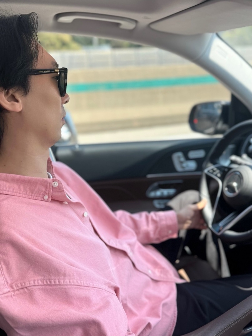 Supreme Small Box Denim Shirt Pink - 25SS 착용 스타일