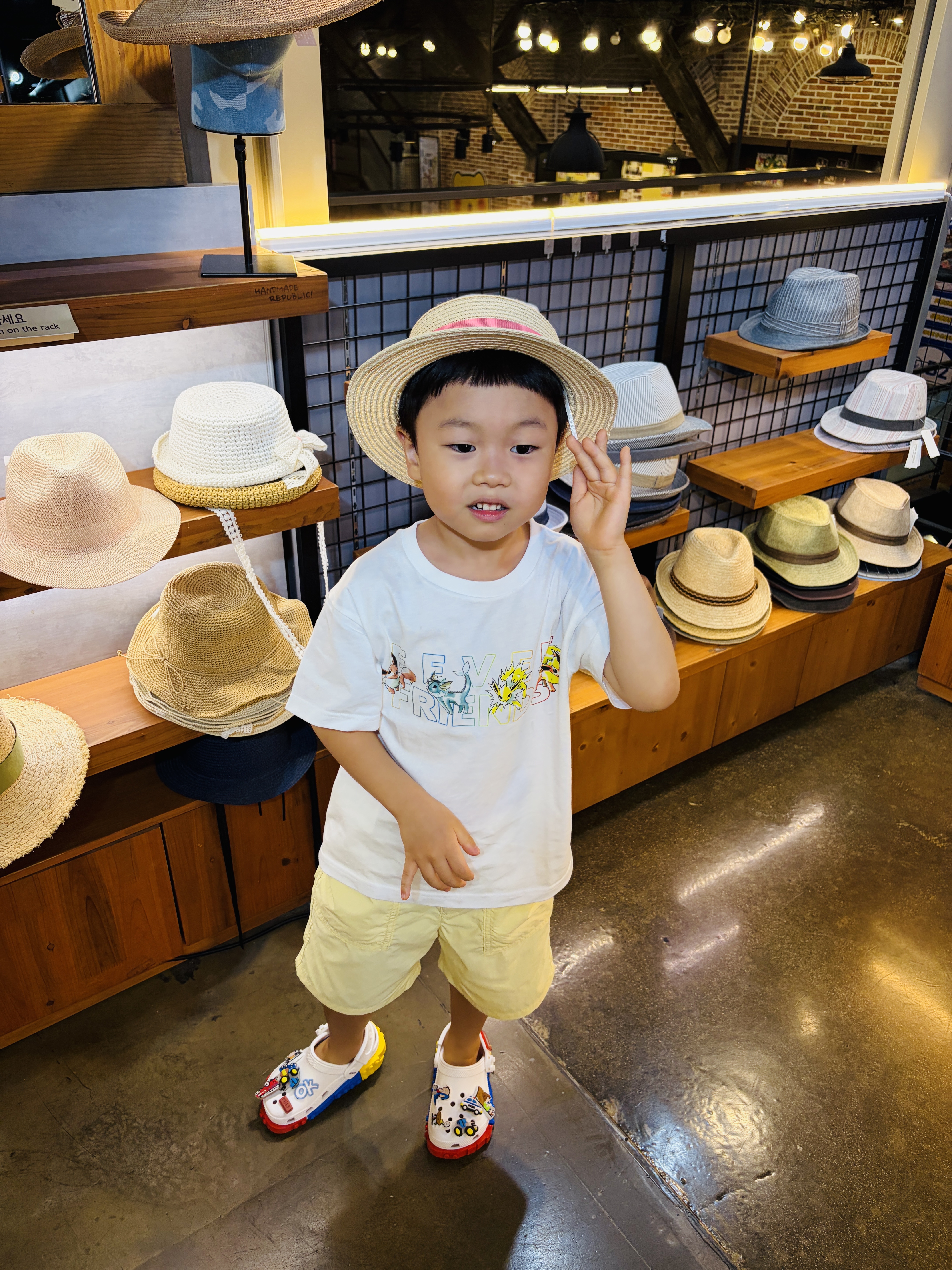 Emis New Logo Ball Cap Orange, (Kids) Crocs x Lego Creativity Clog White 착용 스타일 - 4