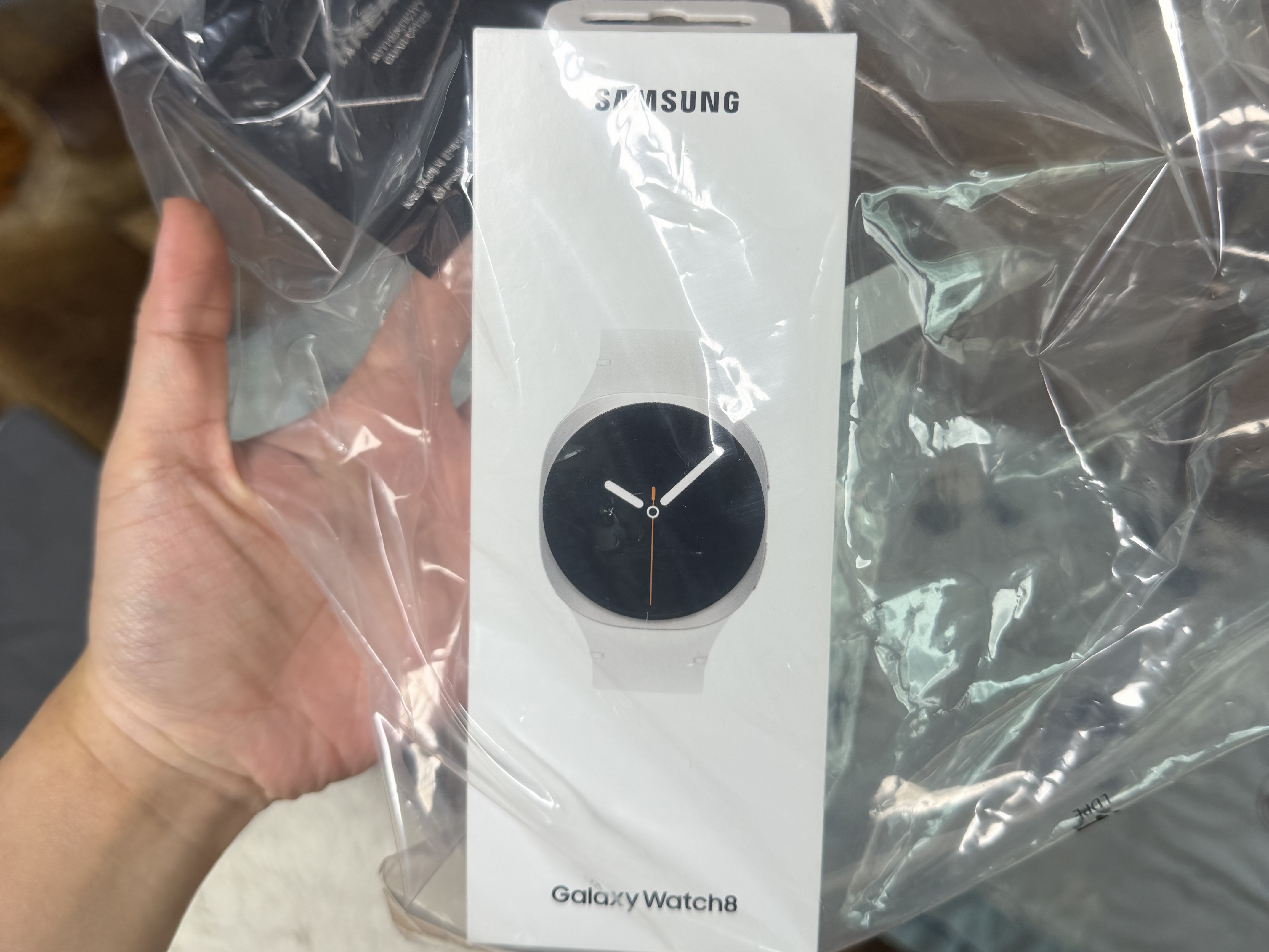 Samsung Galaxy Watch8 40mm Bluetooth Silver (Korean Ver.) 착용 스타일