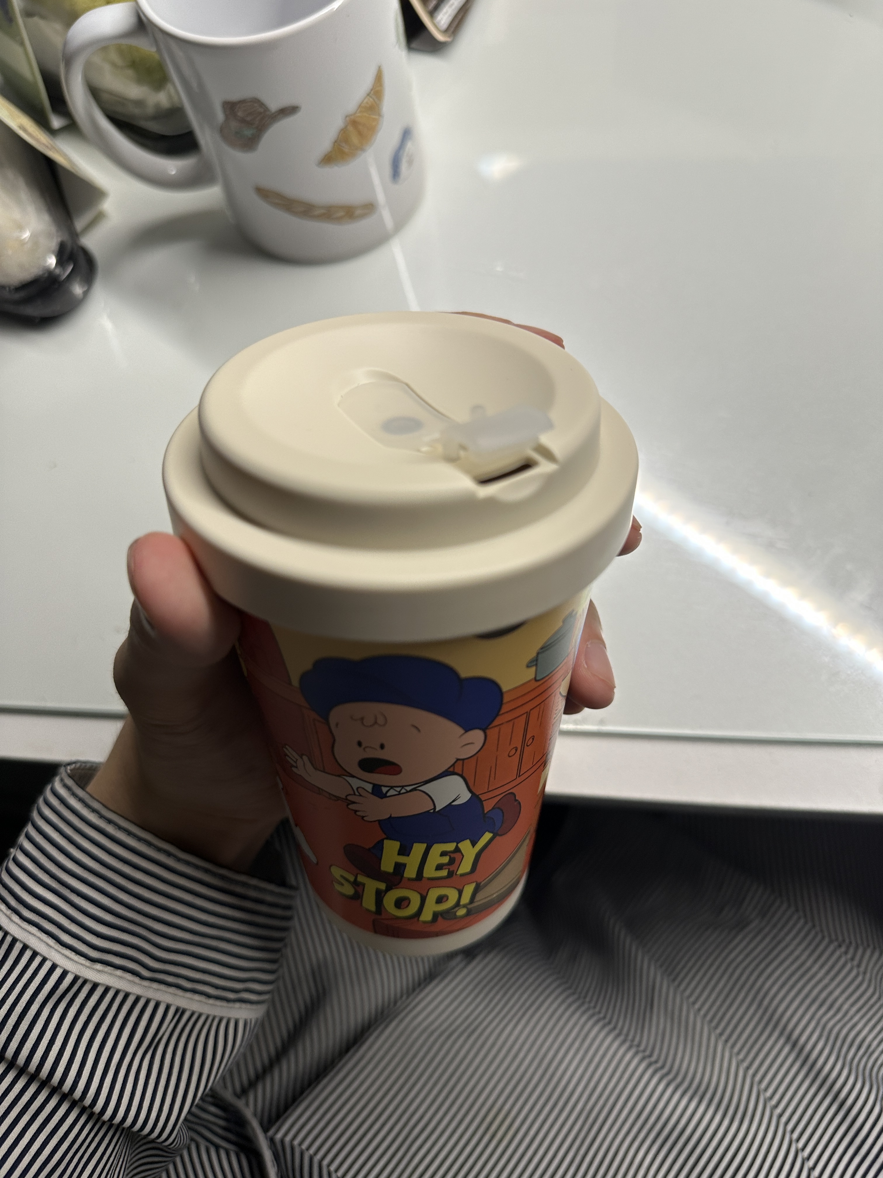 [KREAM 단독] What A Bread Daily Moments Tumbler 420ml, [KREAM 단독] What A Bread Mug White 350ml 착용 스타일 - 3