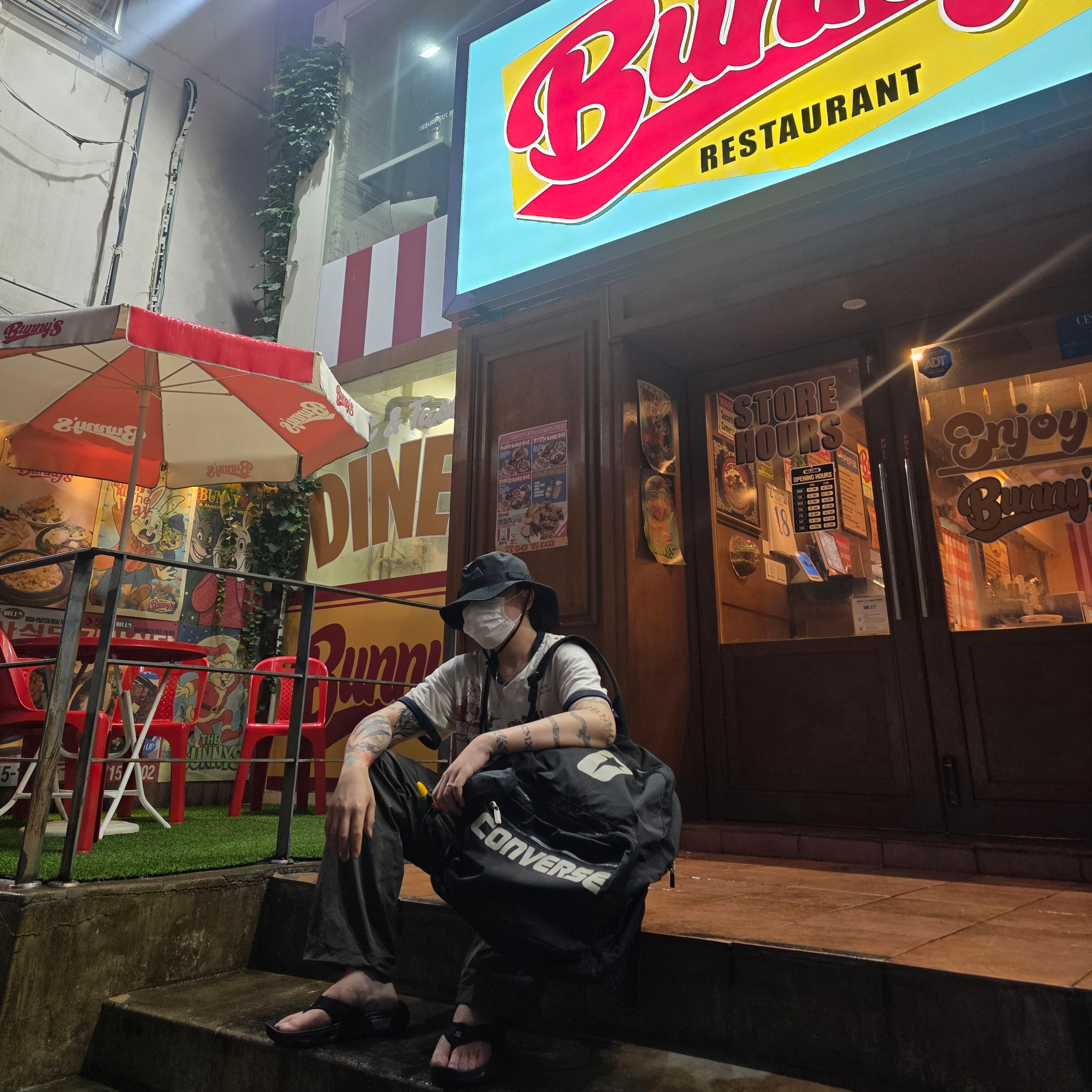 Human Made Duck Compact Umbrella Black, Nike ACG SSNL Bucket Black White 착용 스타일 - 2