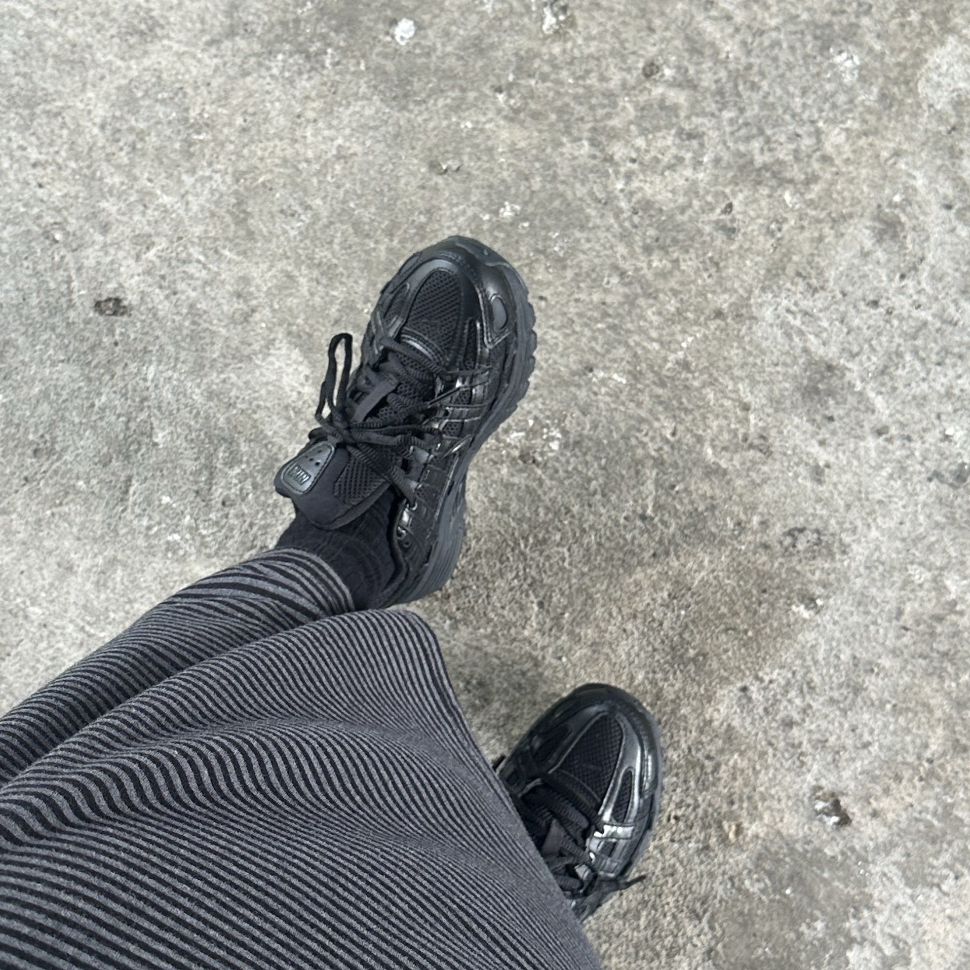 Nike P-6000 Black 착용 스타일 - 2