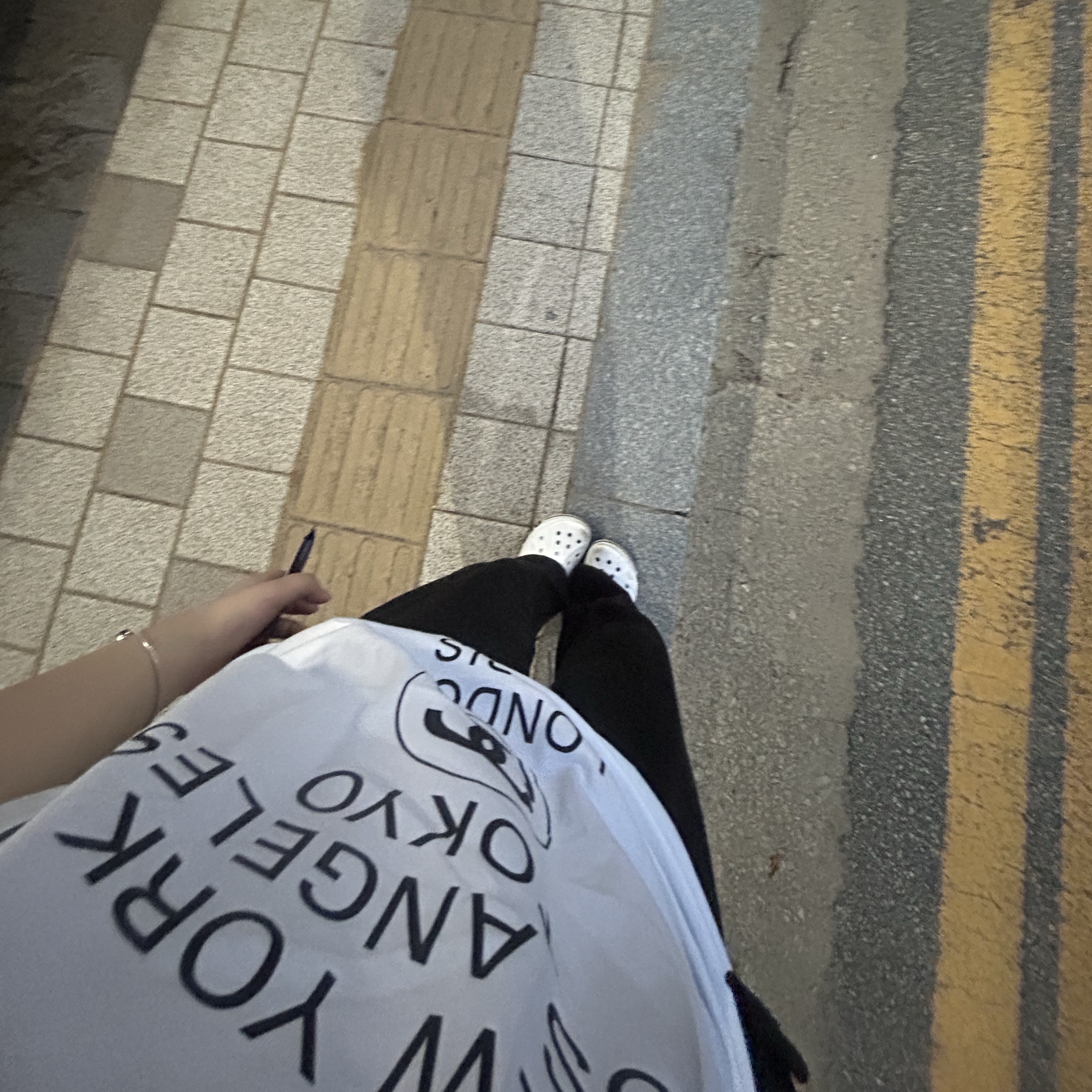 Stussy World Tour T-Shirt White 착용 스타일