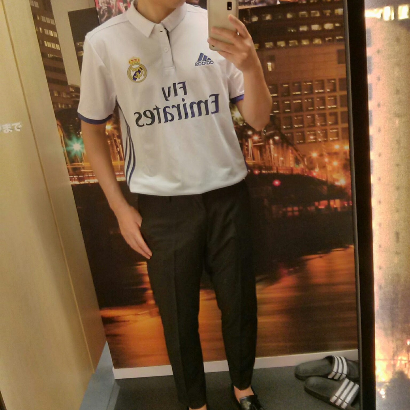 Adidas Real Madrid 2022/23 Home Jersey White - US Sizing (Non Marking Ver.) 착용 스타일