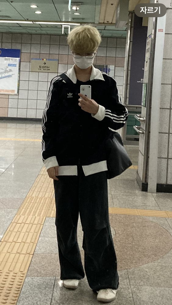 KREAM 프로필 이미지