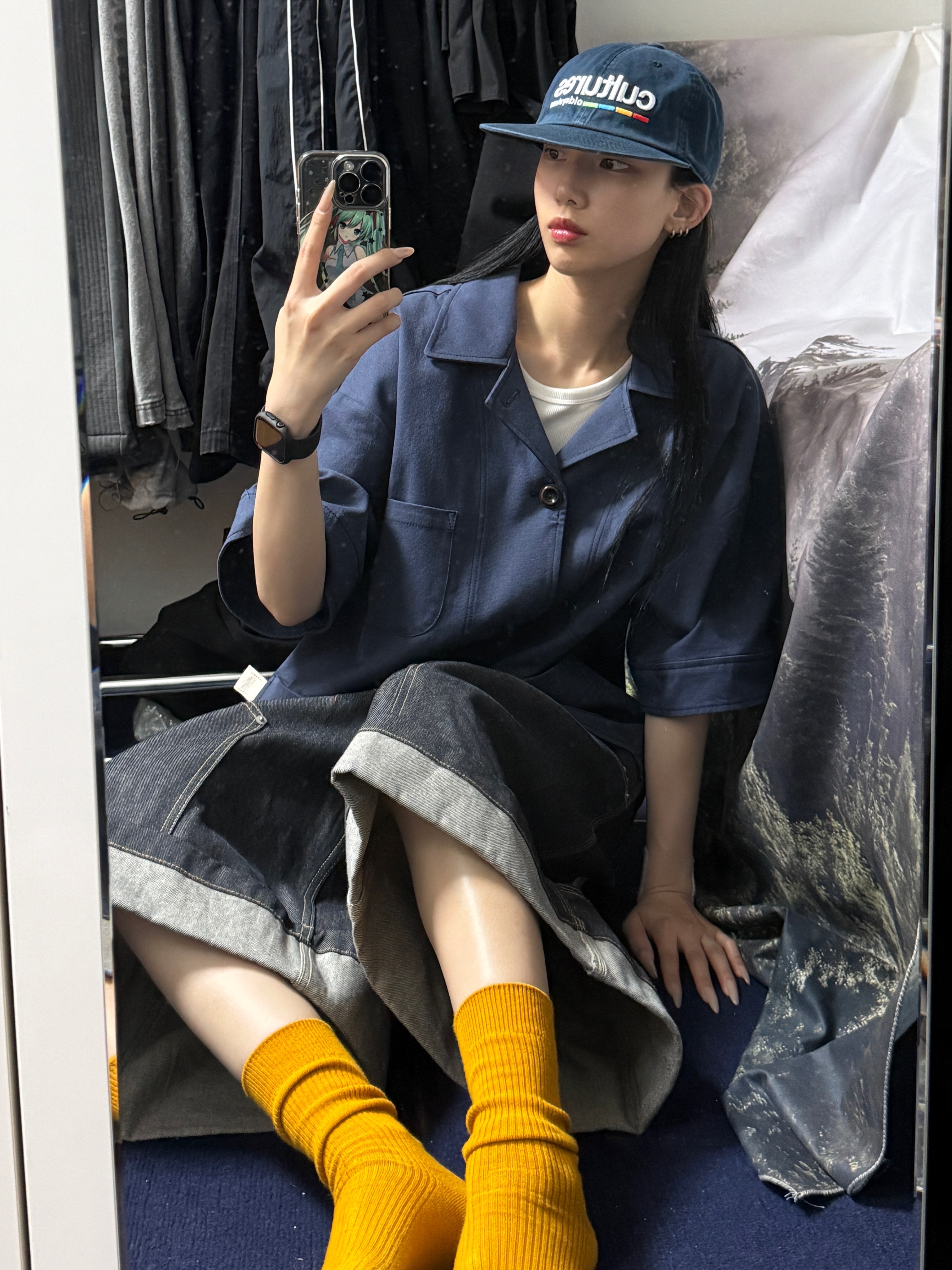 Supreme Announcing T-Shirt White - 25SS 착용 스타일 - 4