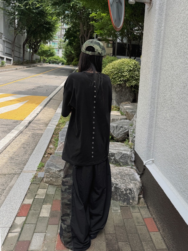 Polyteru x Oofos OOcloog Black 착용 스타일 - 4