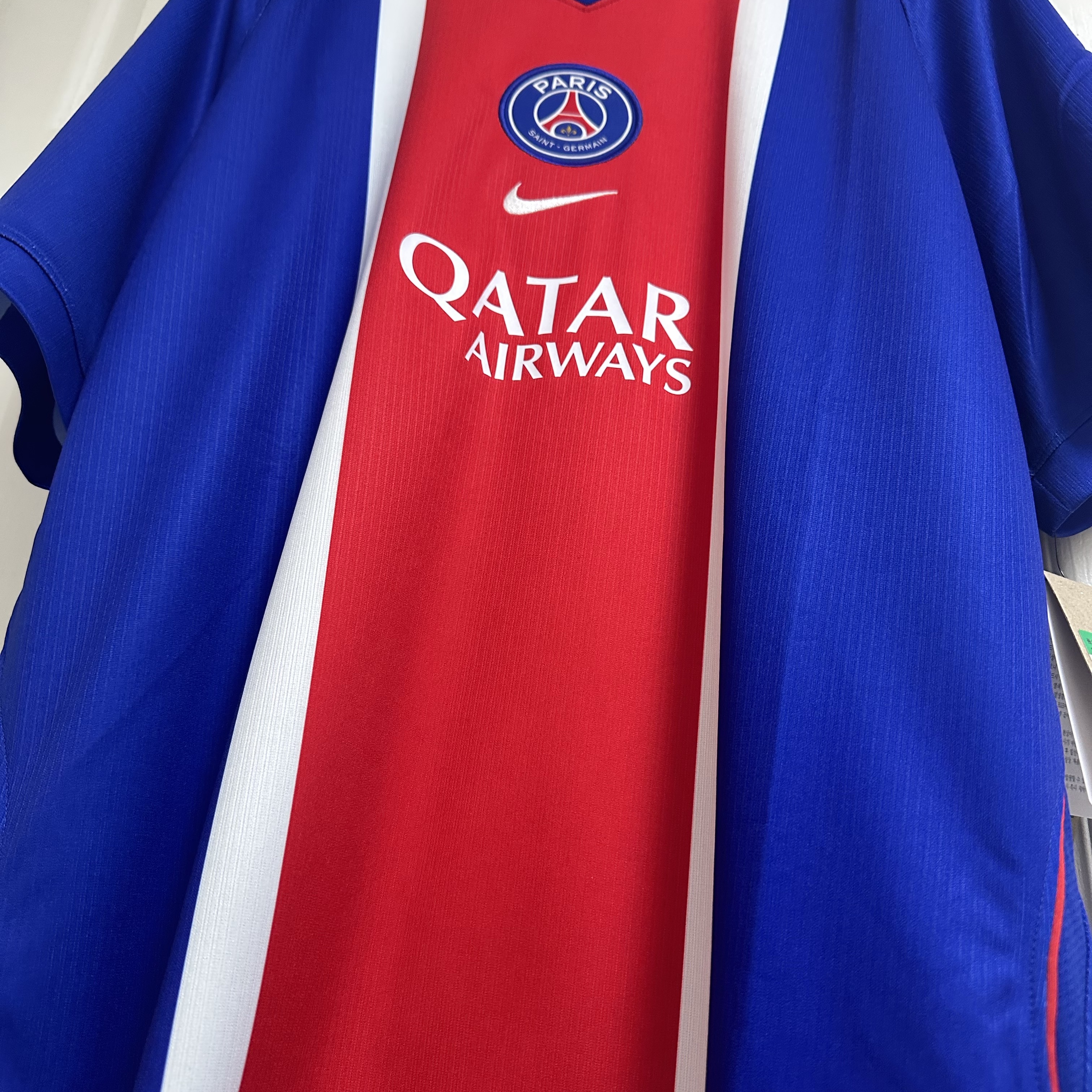 Nike Paris Saint-Germain 2026/27 Stadium Home Dri-Fit Replica Jersey Old Royal University Red (II1885-417) (Non Marking Ver.) 착용 스타일