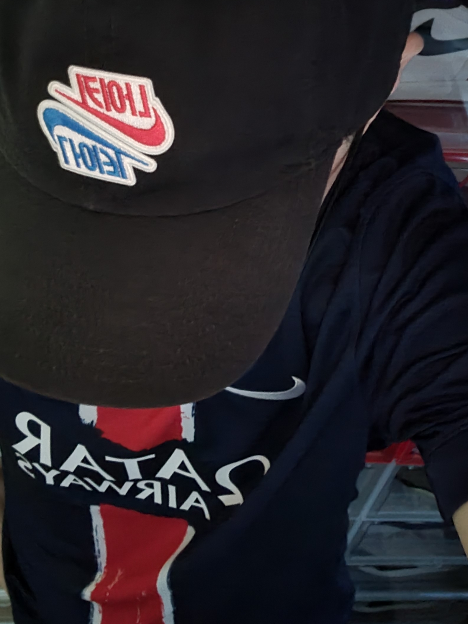 Nike Paris Saint-Germain 2024/25 Dri-Fit Stadium Home Replica Jersey Midnight Navy (Non Marking Ver.) 착용 스타일 - 2