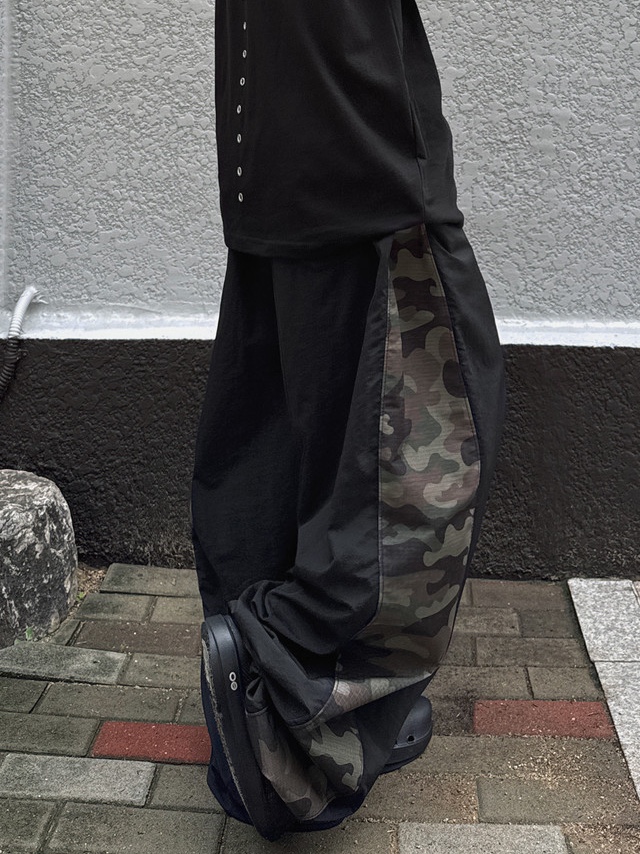 Polyteru x Oofos OOcloog Black 착용 스타일 - 5