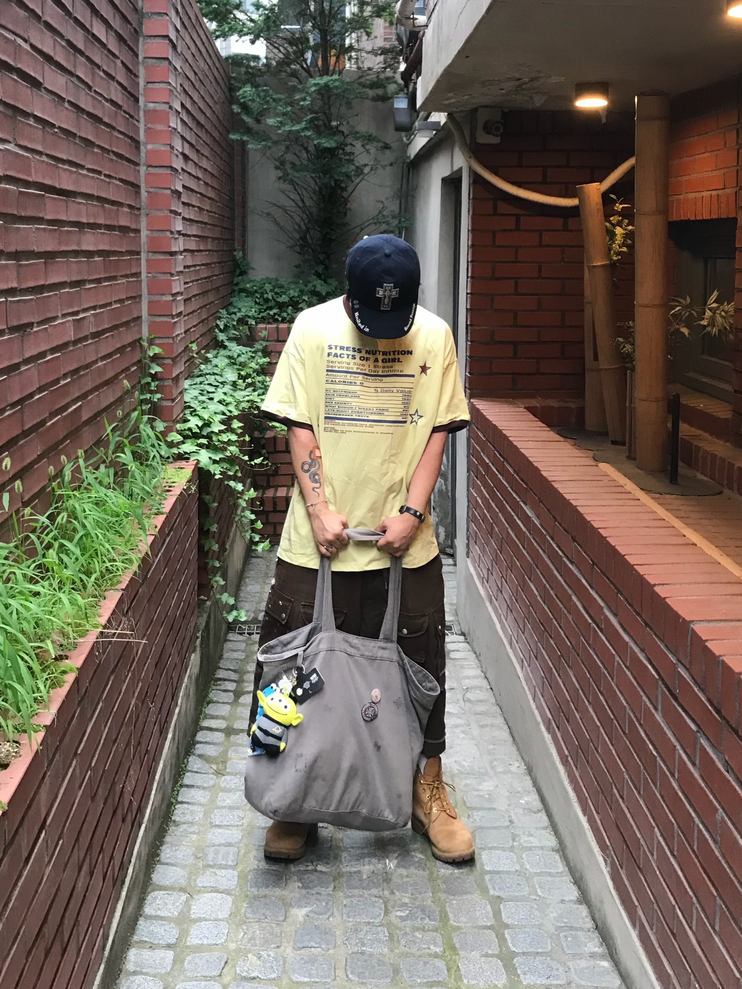 ETCE Estate Cross Flat Cap Navy 착용 스타일 - 6