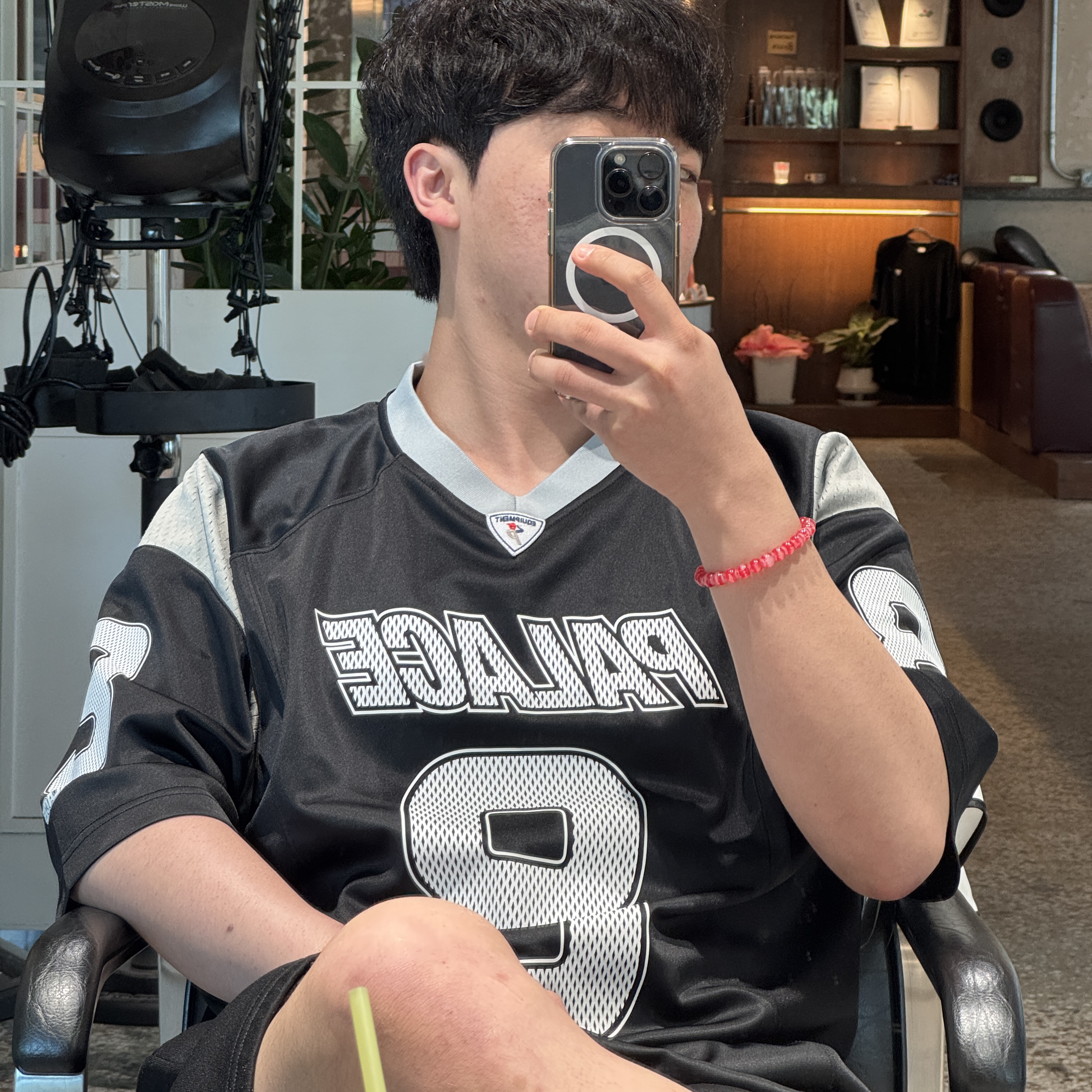 Palace Mesh Team Jersey Black - 24SS 착용 스타일