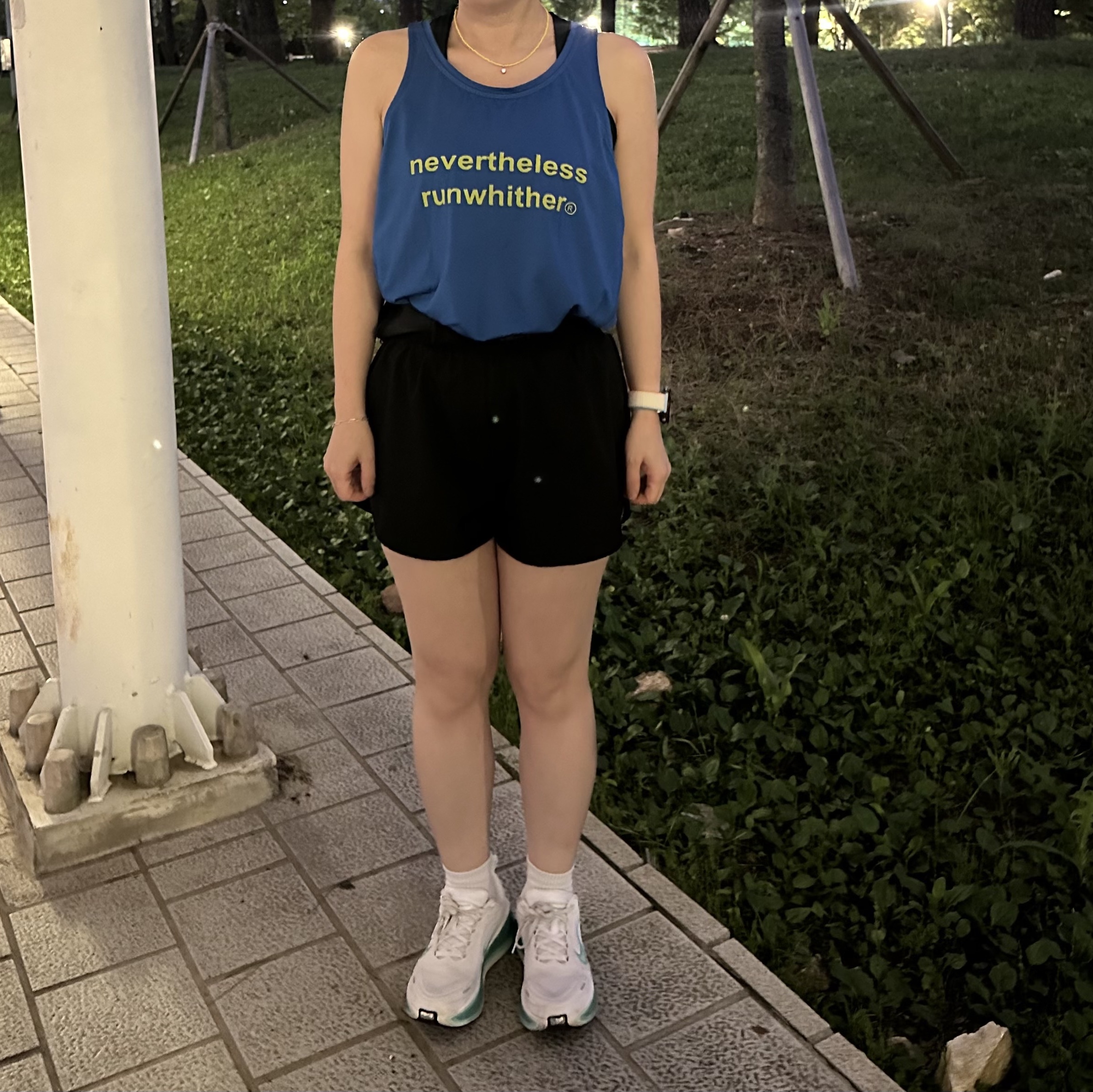 [KREAM 단독] runwhither Racing Singlet Blue 착용 스타일