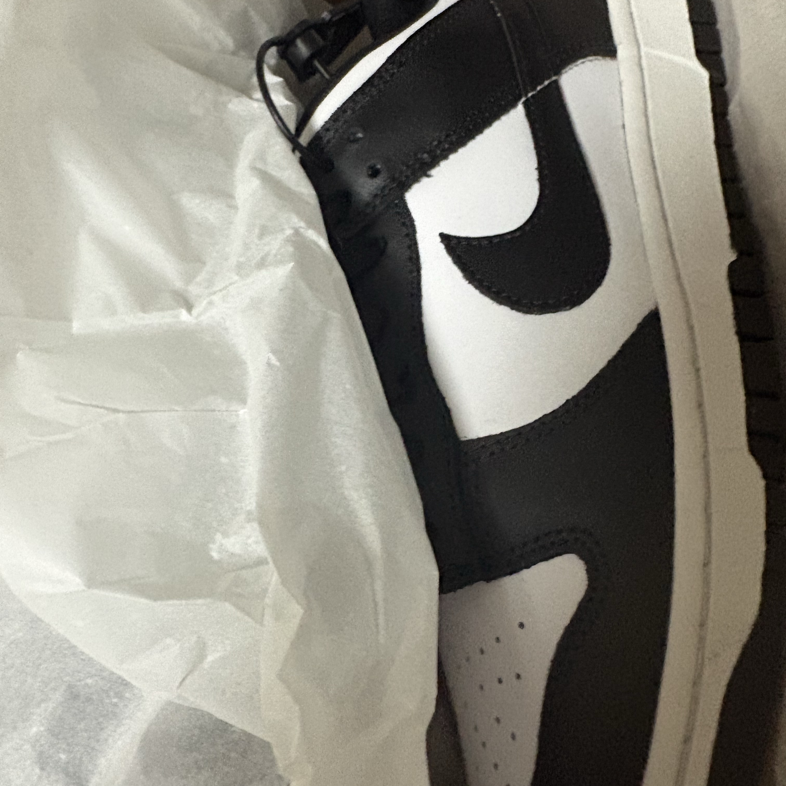 Nike Dunk Low Retro Black 착용 스타일