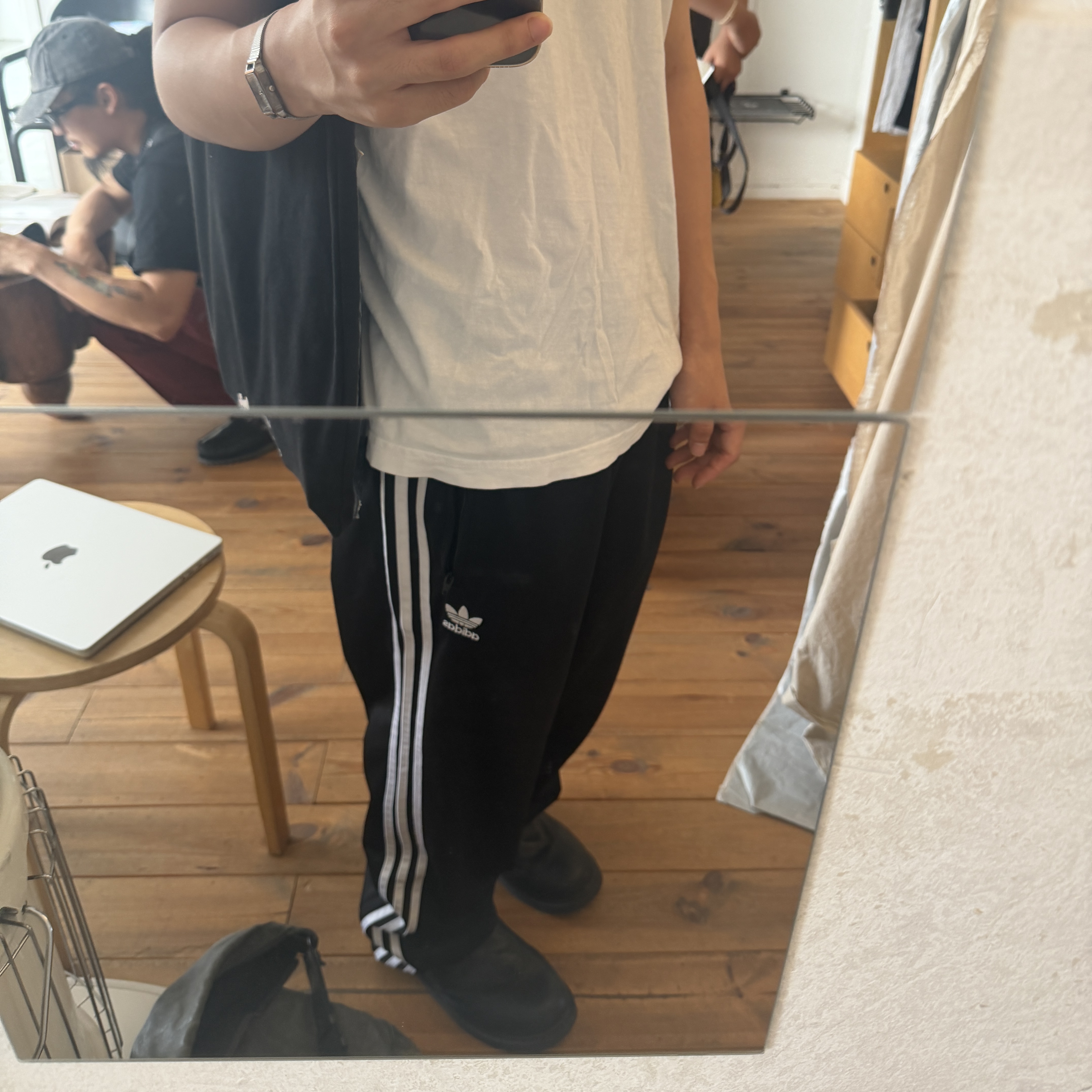 Adidas Adicolor Classic Firebird Track Pants Black - KR Sizing 착용 스타일 - 2