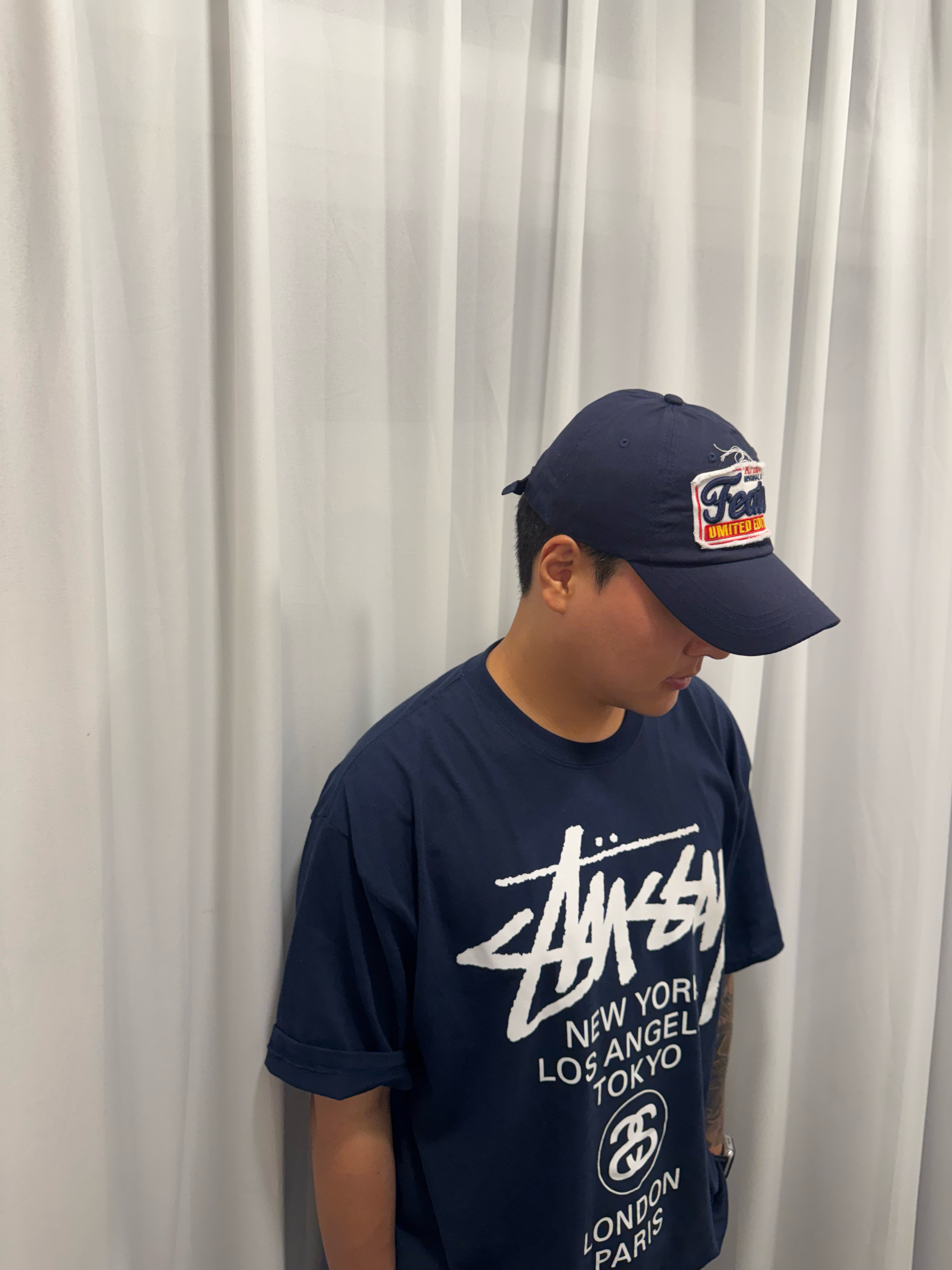 Stussy World Tour T-Shirt Navy 2024,2025, Asics Gel-Venture 6 SPS Glacier Grey 착용 스타일 - 9
