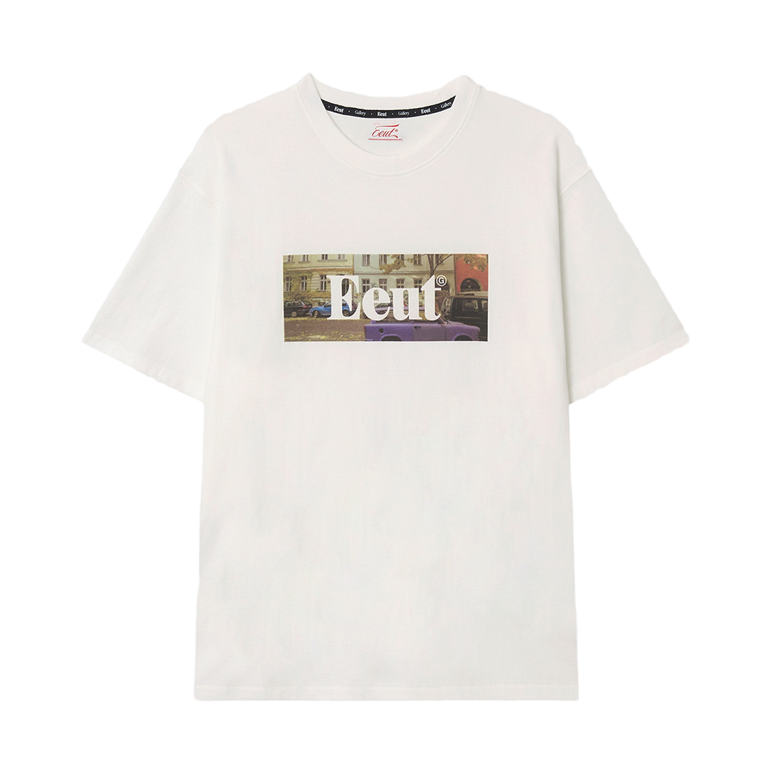 EEA1TS18WH EEUT Fallen Leaves Gallery T-Shirt White