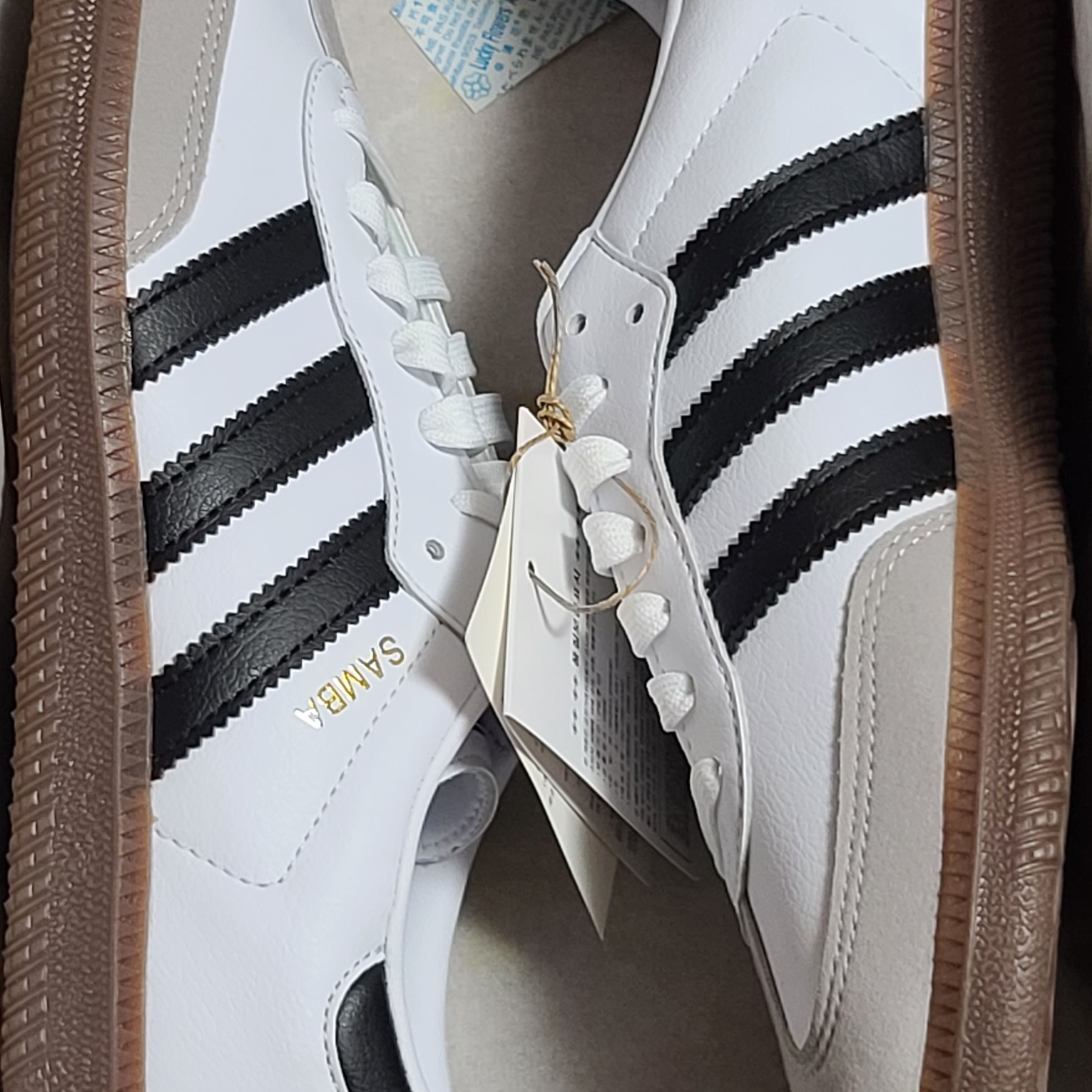 Adidas Samba Vegan White Black 착용 스타일