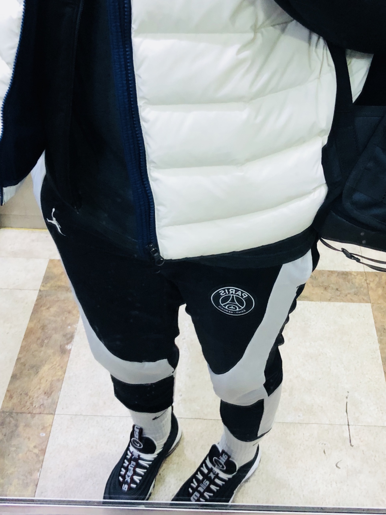 Jordan X Paris Saint-Germain Woven Pants Off Noir - Asia, Nike Air Max 97 Overbranding Black 착용 스타일