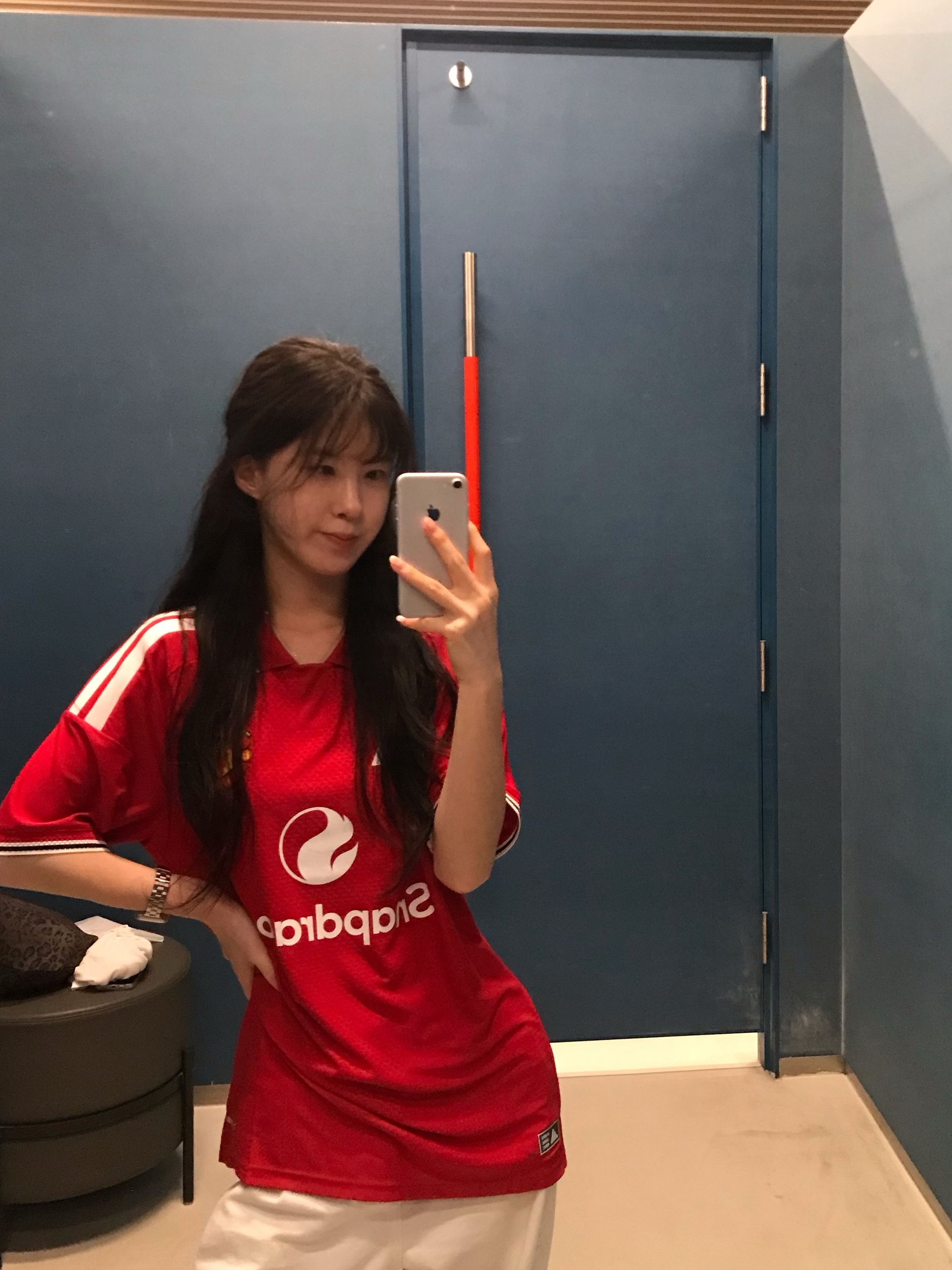 Adidas Manchester United 2026/27 Home Jersey Mufc Red - KR Sizing (Non Marking Ver.) 착용 스타일