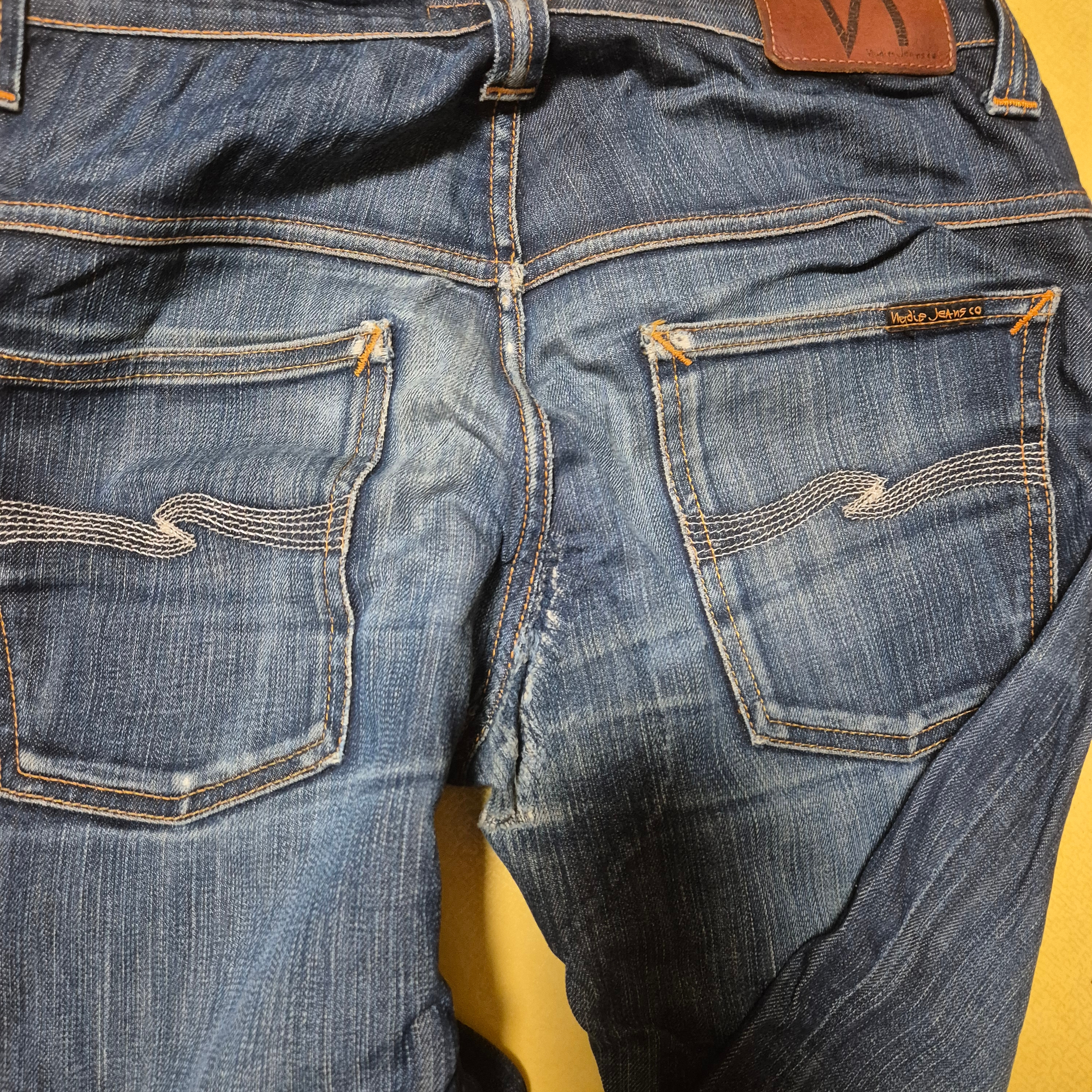 Zara x Studio Nicholson Jeans Without Side Seams Black 착용 스타일