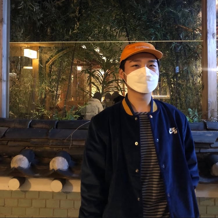 Supreme Washed Chino Twill Camp Cap Light Orange - 23FW 착용 스타일