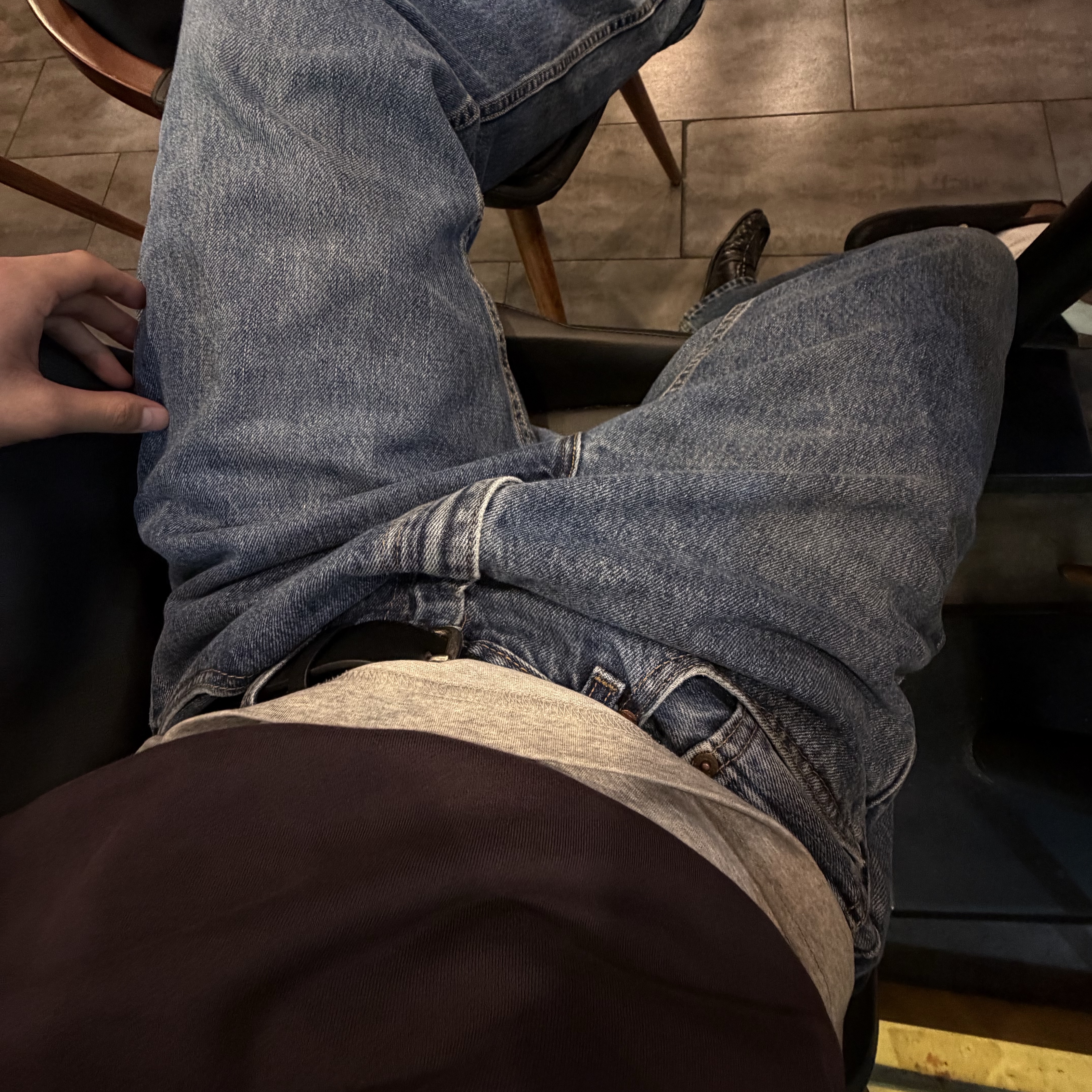 Levi's 505 Regular Fit Jeans Dark Indigo 착용 스타일 - 2