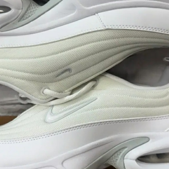 (W) Nike Air Max Portal White Pure Platinum 착용 스타일