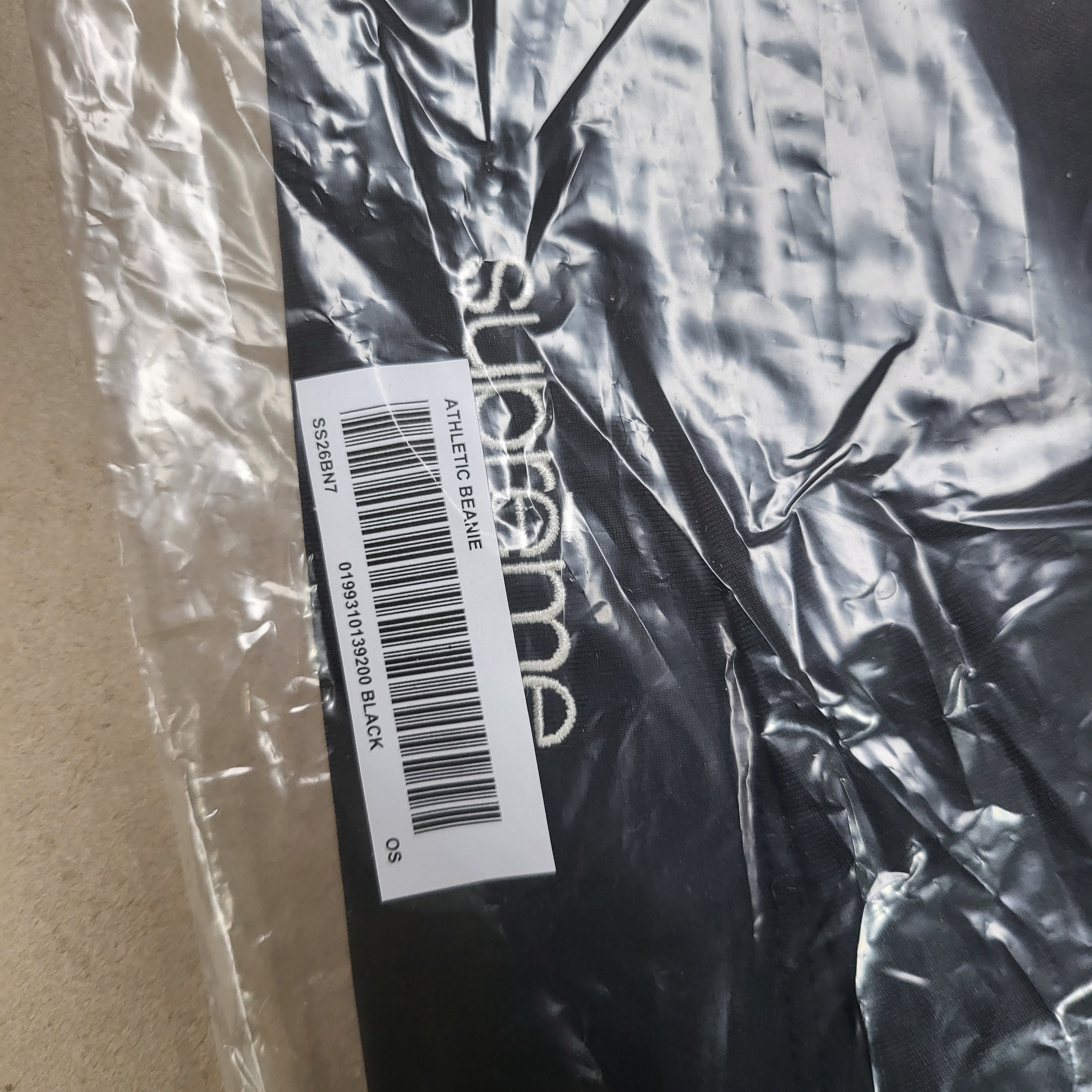 Supreme Base Layer Beanie Black - 26SS 착용 스타일