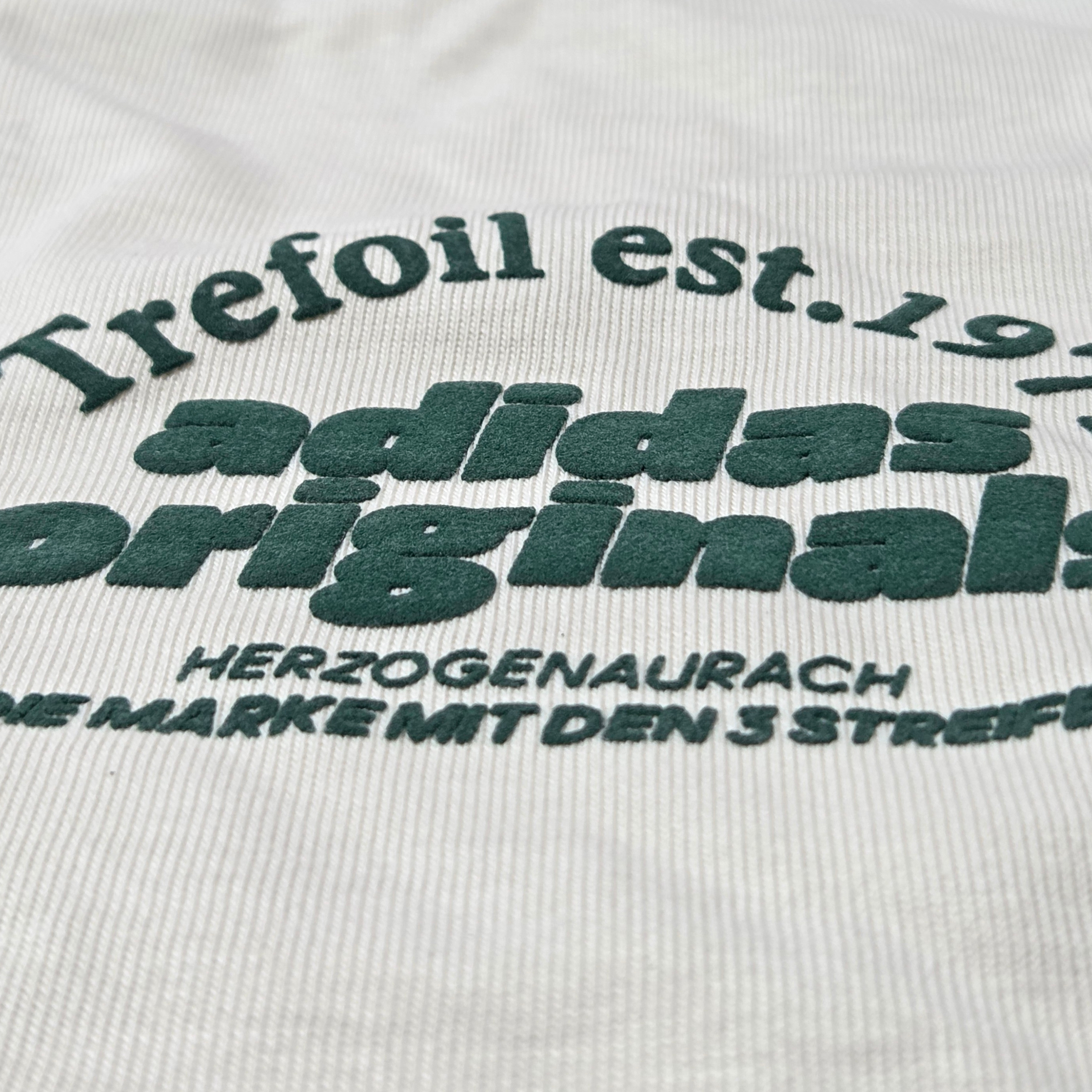 Adidas Sport Graphic Cali T-Shirt Wonder White - KR Sizing 착용 스타일 - 3