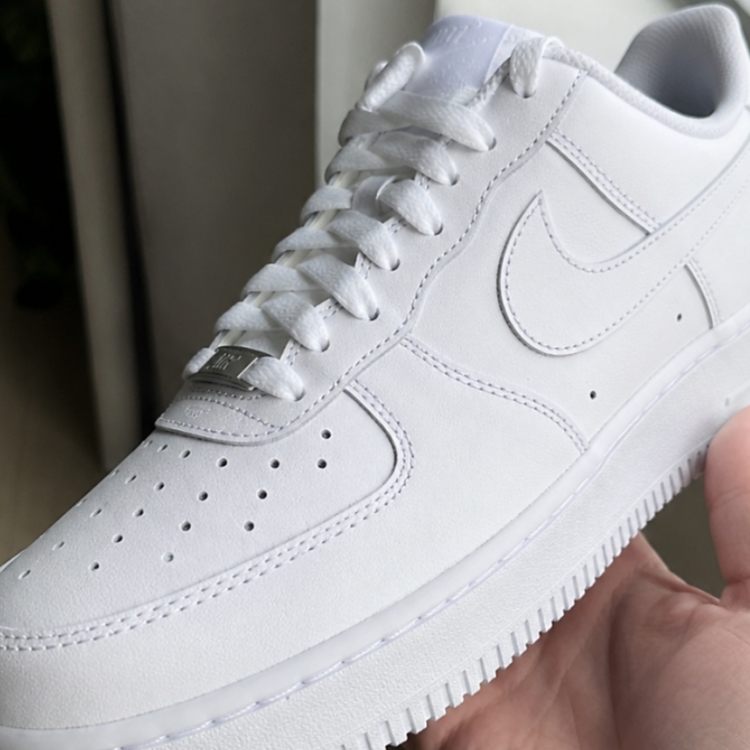 Nike Air Force 1 '07 Low White 착용 스타일