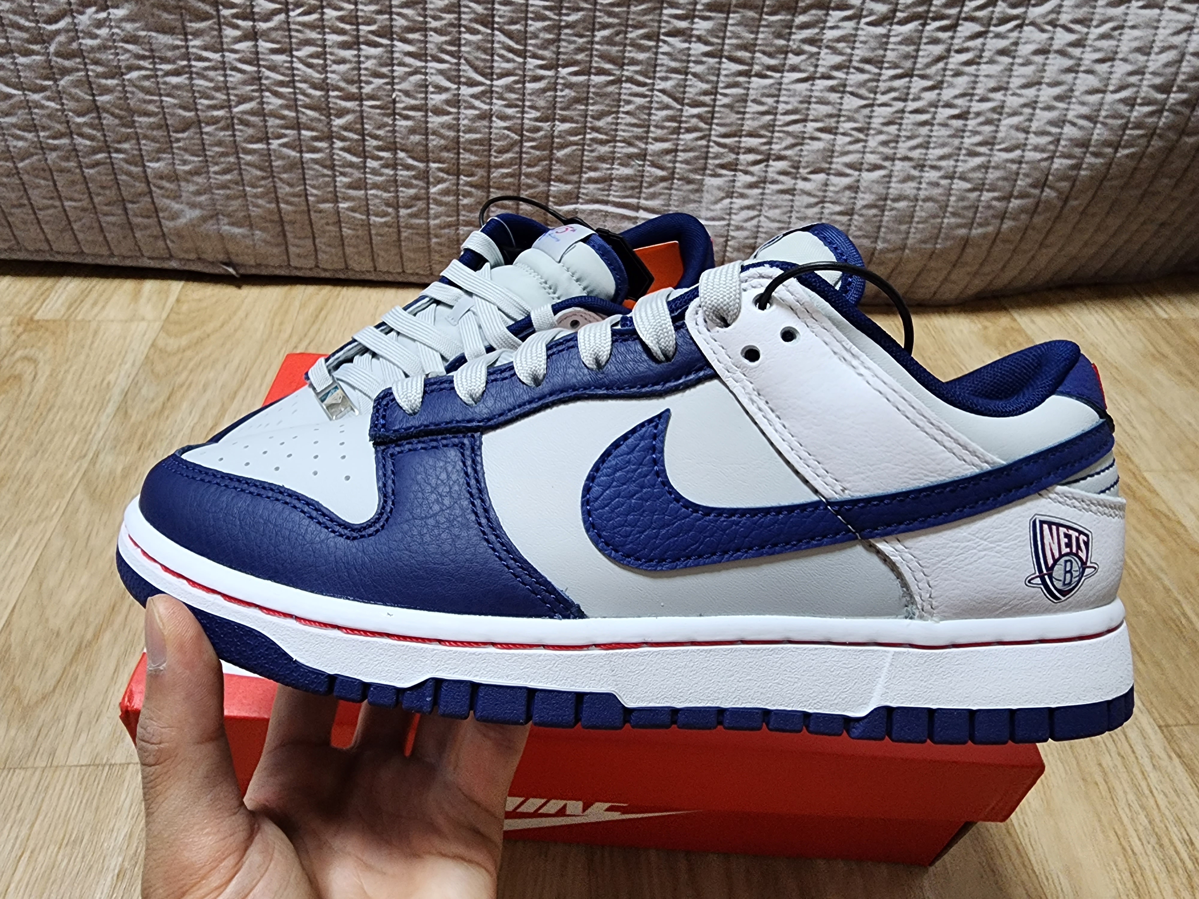 Nike x NBA Dunk Low Retro EMB Nets 착용 스타일