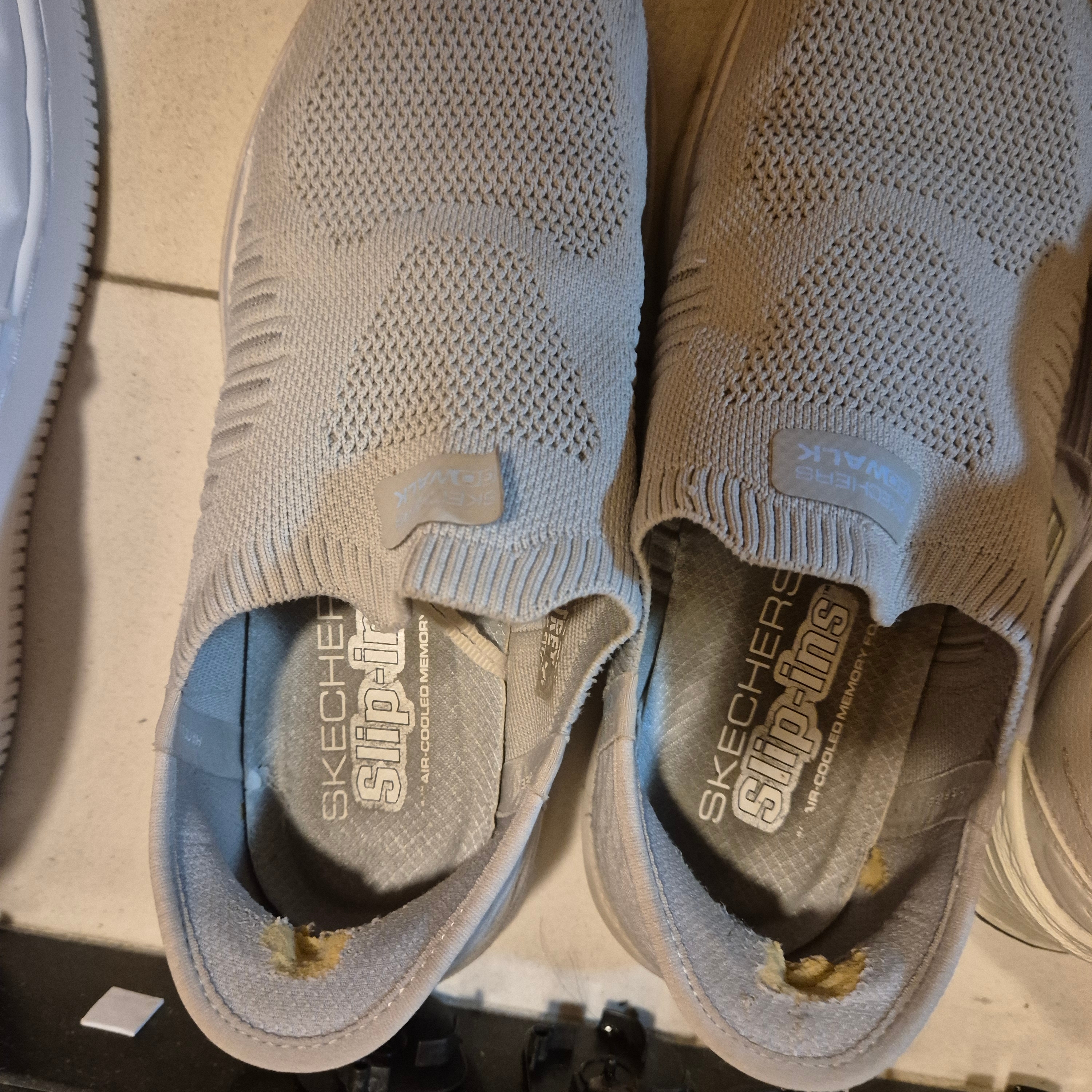 (W) Skechers Go Walk Arch Fit 2.0 Taupe Lavender 착용 스타일