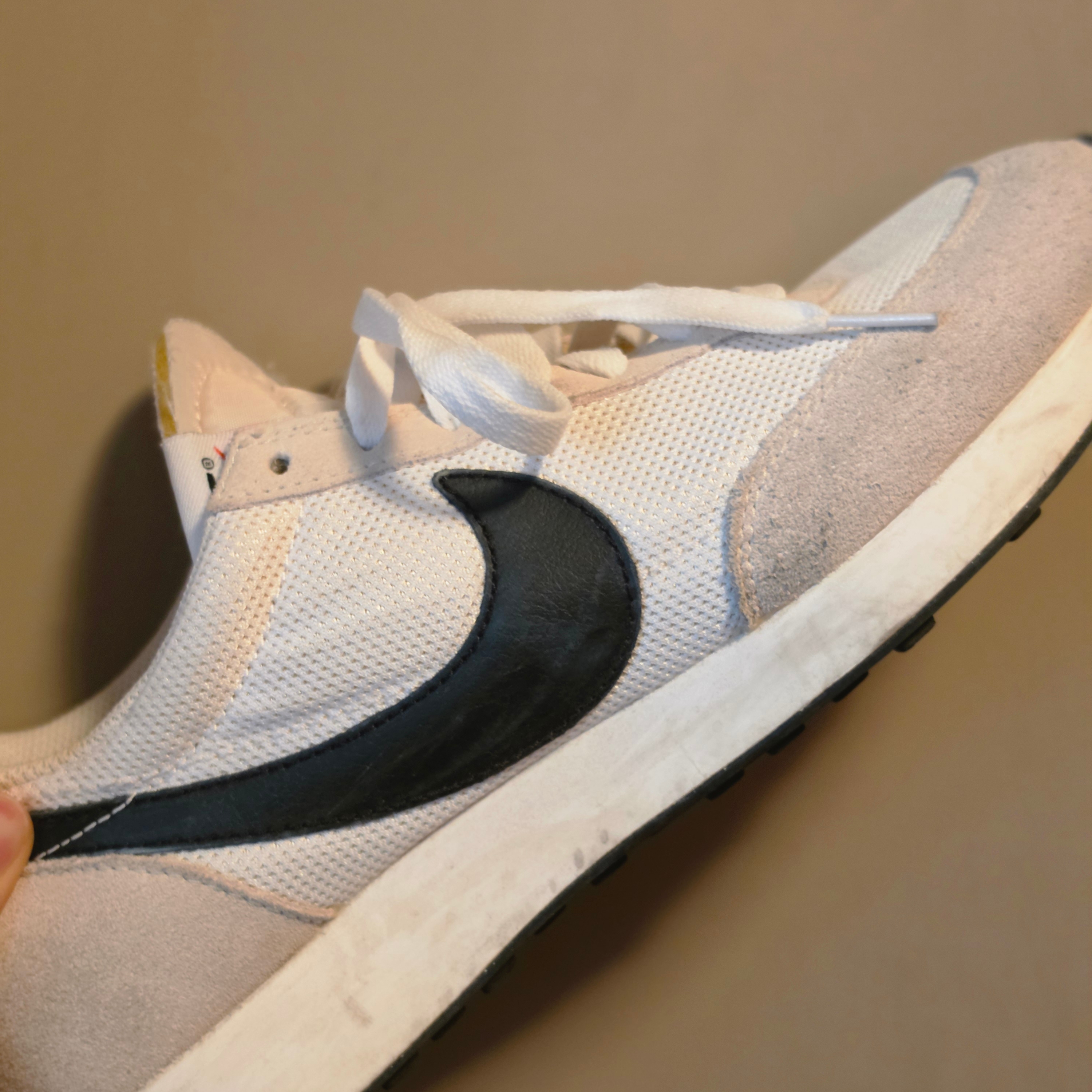 Nike Air Tailwind 79 White Phantom Black 착용 스타일