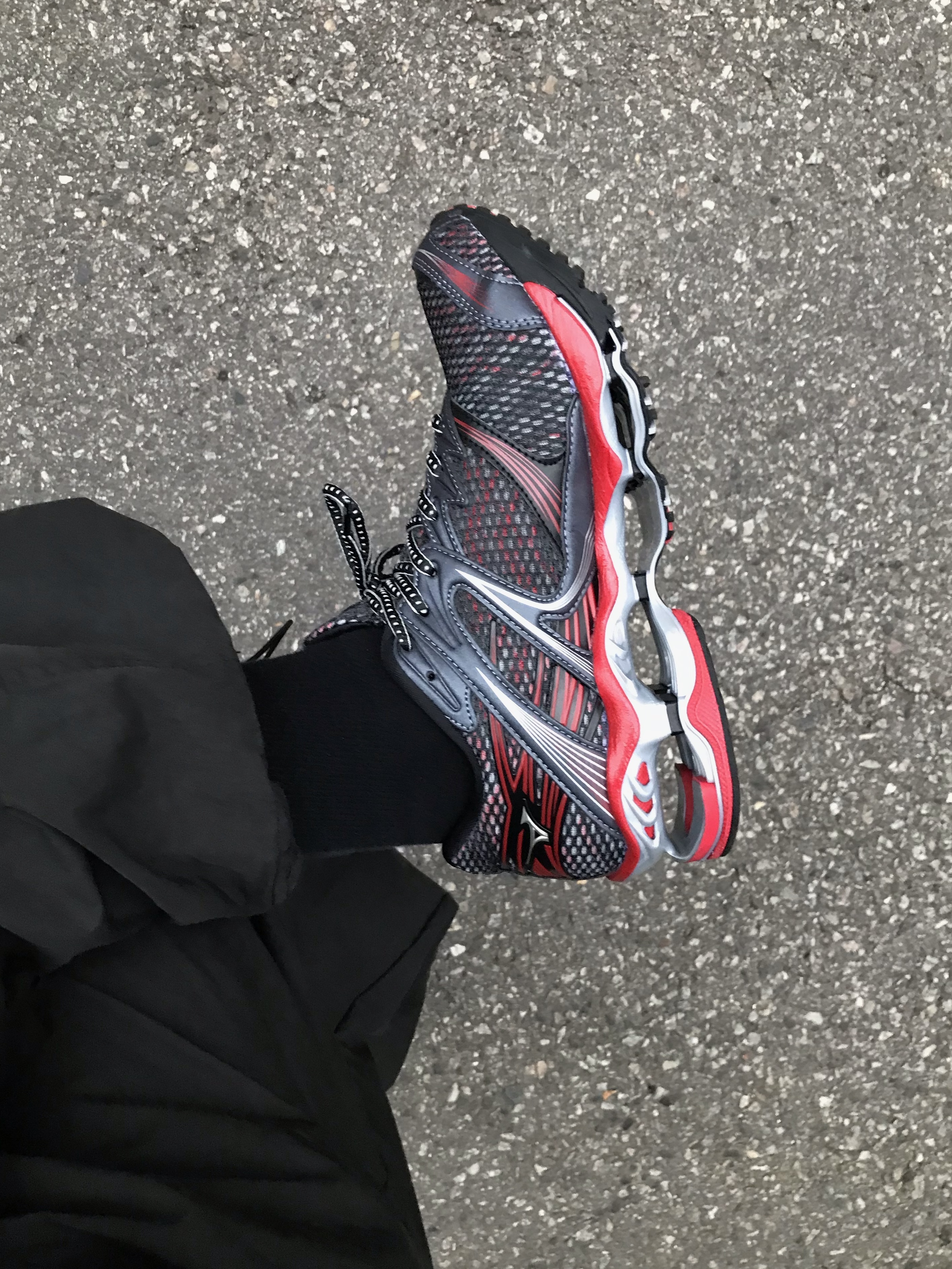 Mizuno Wave Prophecy 1 Harbor Mist Chinese Red 착용 스타일 - 2
