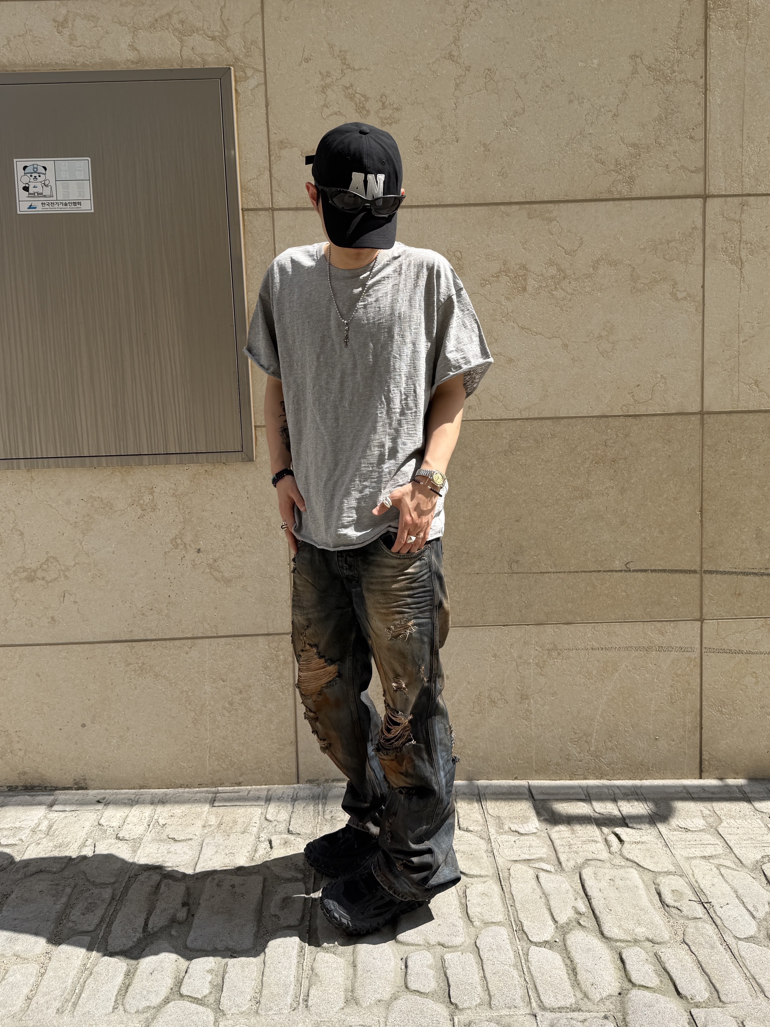 Undermycar Red Painted Rust Washing Grunge Jeans Blue - 25SS 착용 스타일 - 8
