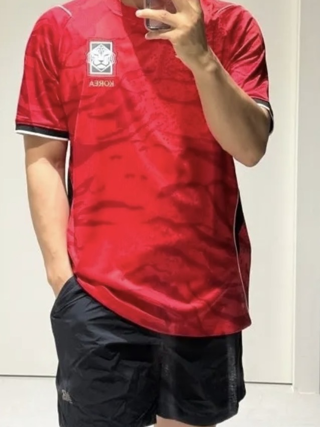Nike Korea 2026 Stadium Home Dri-Fit Soccer Replica Jersey Global Red Black (Non Marking Ver.) 착용 스타일