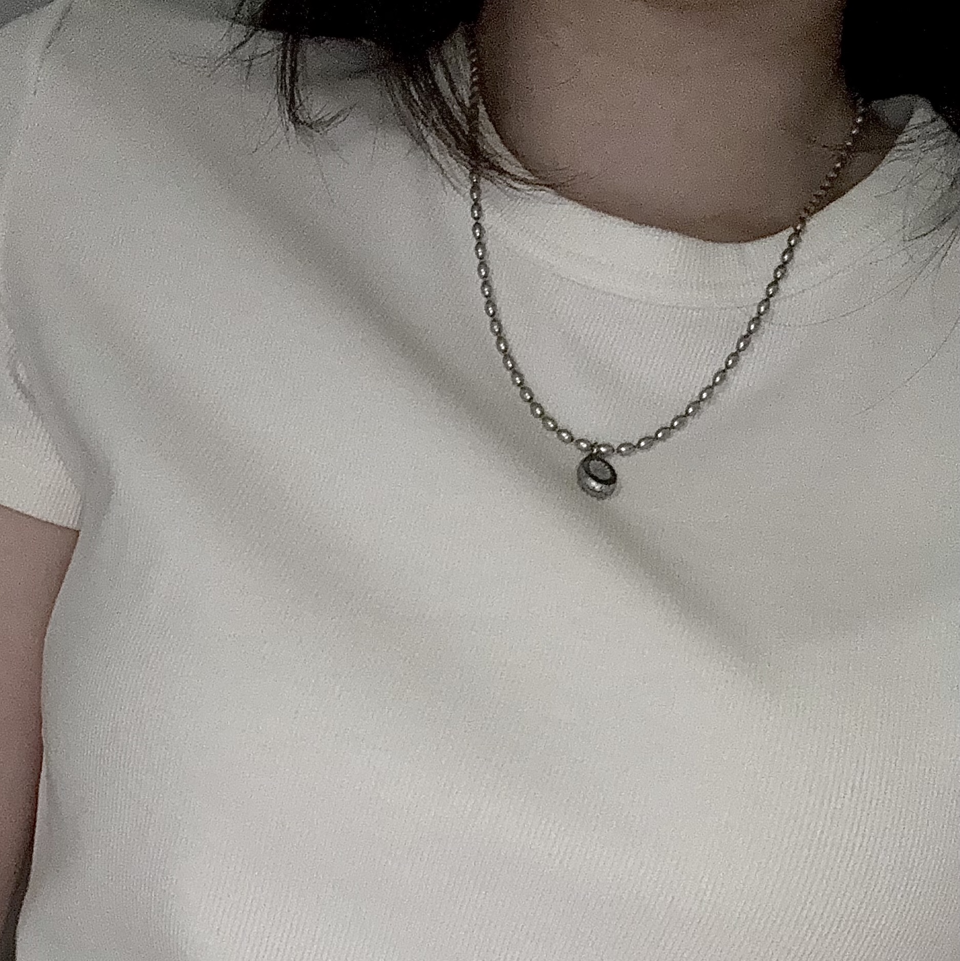 Riomeu Sepia oval chain necklace 착용 스타일 - 1