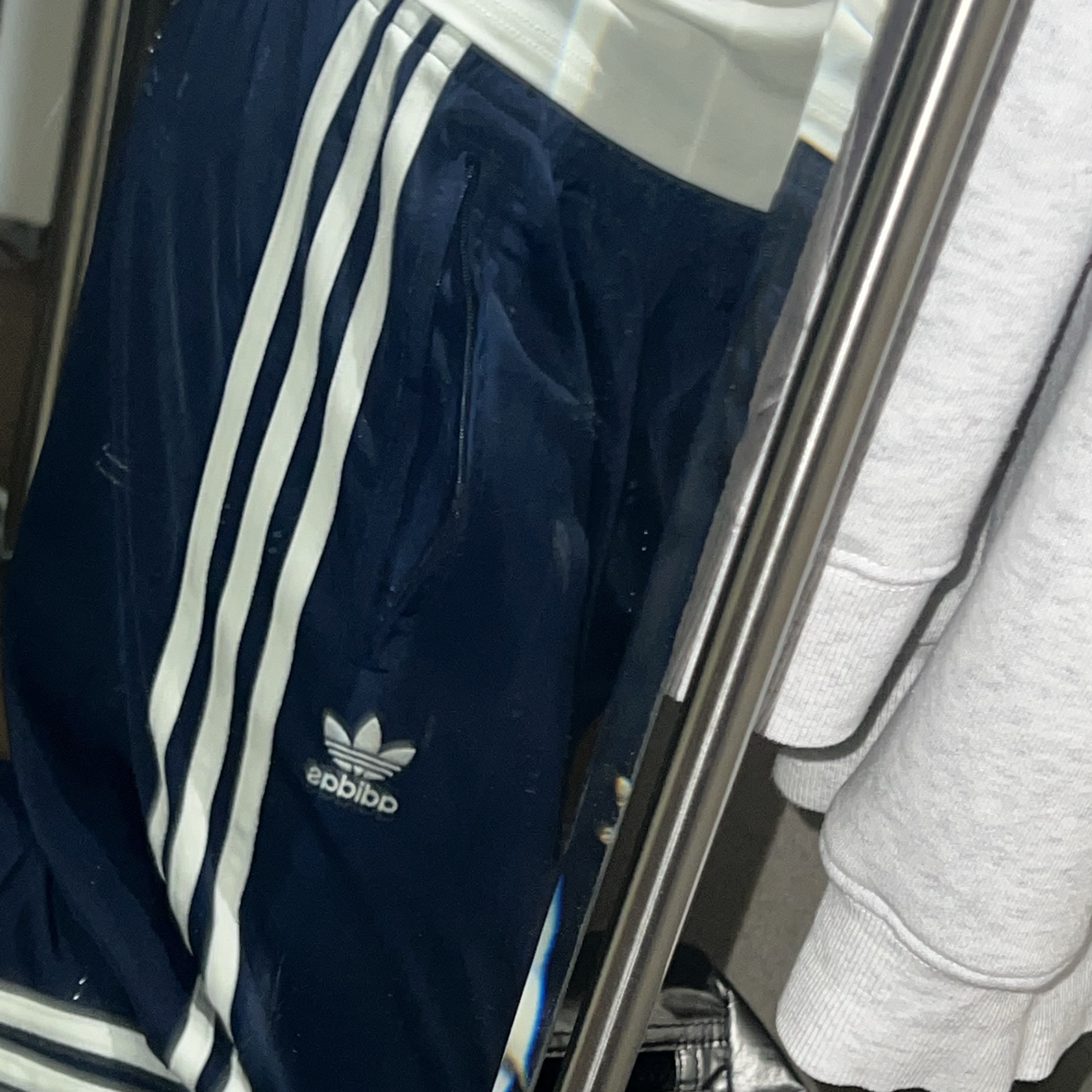 (W) Adidas Firebird Loose Track Pants Night Indigo Off White - KR Sizing 착용 스타일