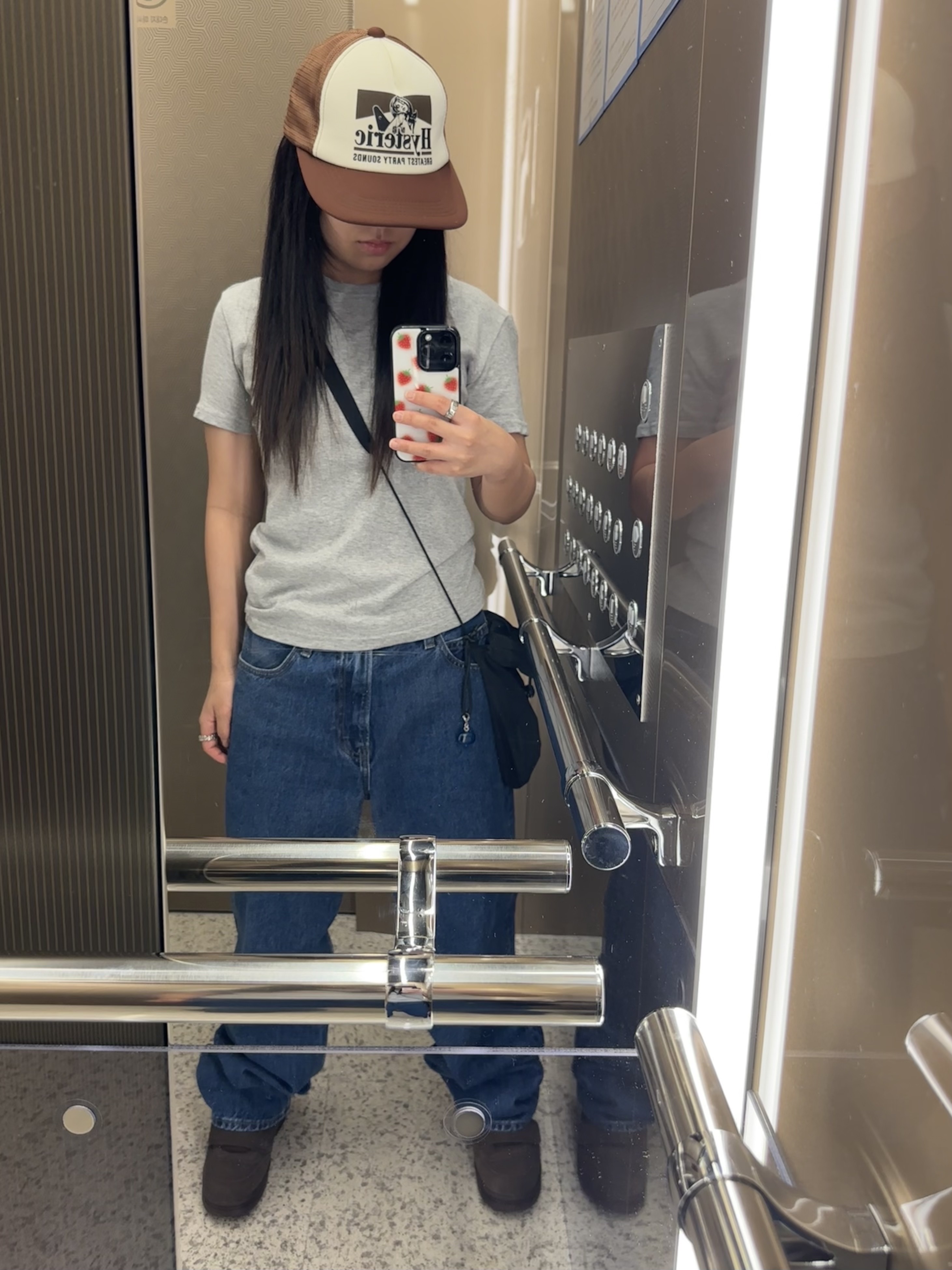 Sansan Gear Side Flap Track Pants Blue Charcoal, Safarispot Saf3 Reversible Stripe Beanie Navy/White 착용 스타일 - 9