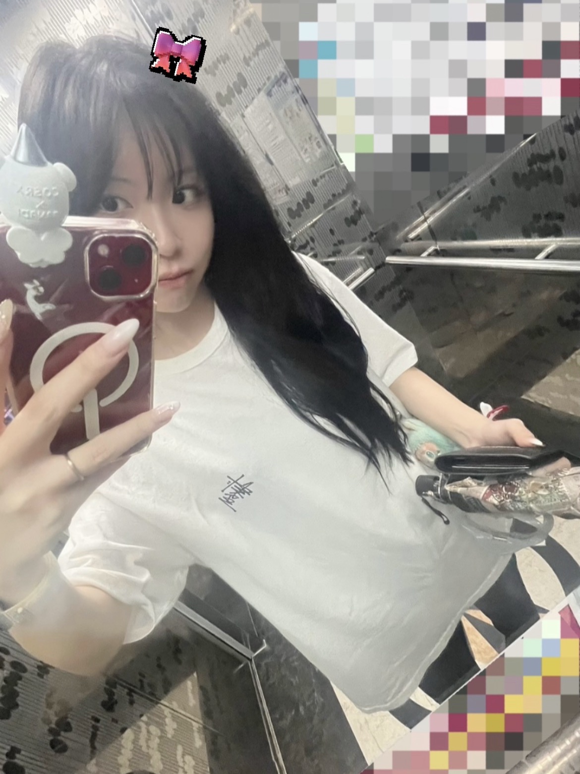 Stussy Basic Stussy T-Shirt White 2024, 2025 착용 스타일