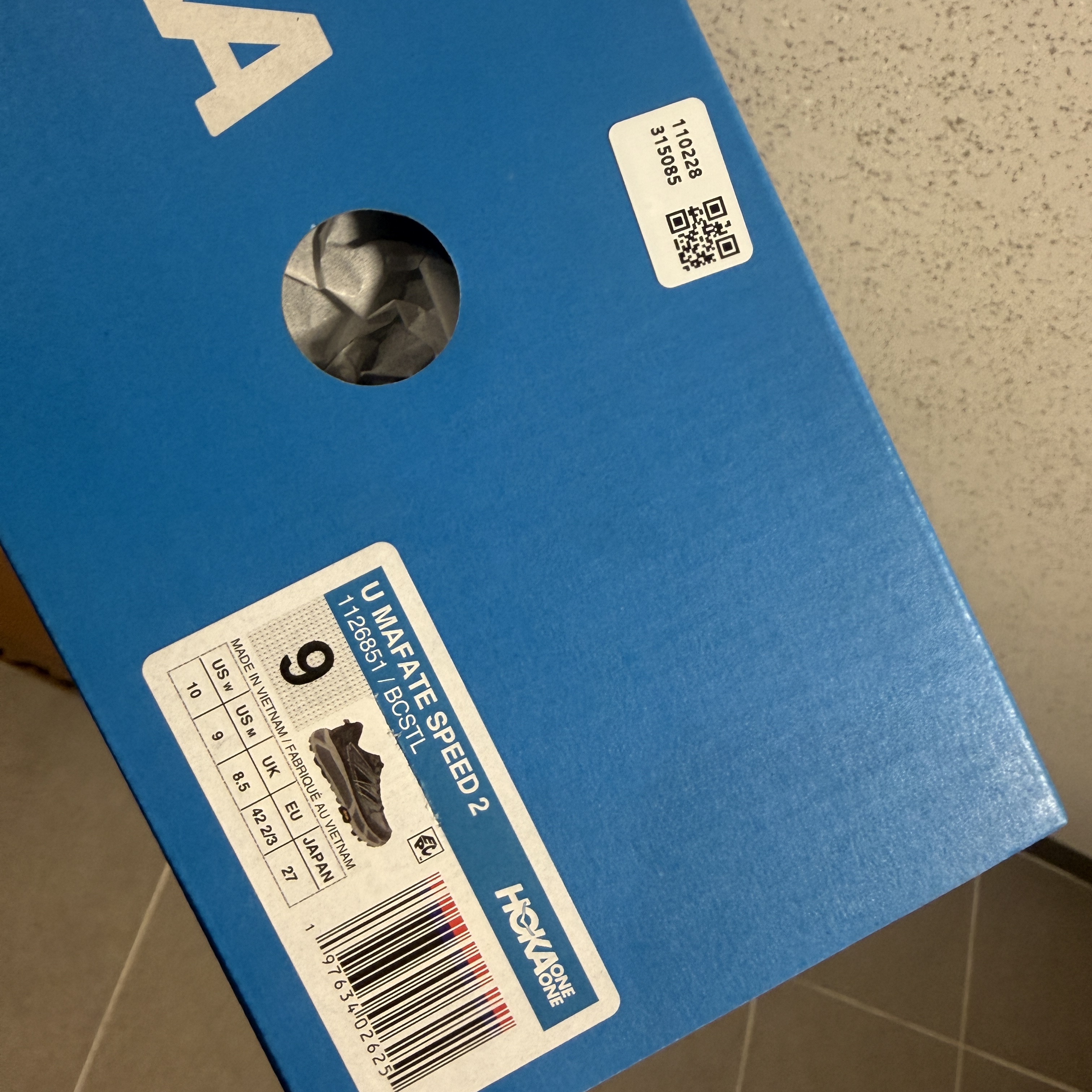 Hoka Mafate Speed 2 Black Castlerock 착용 스타일 - 2