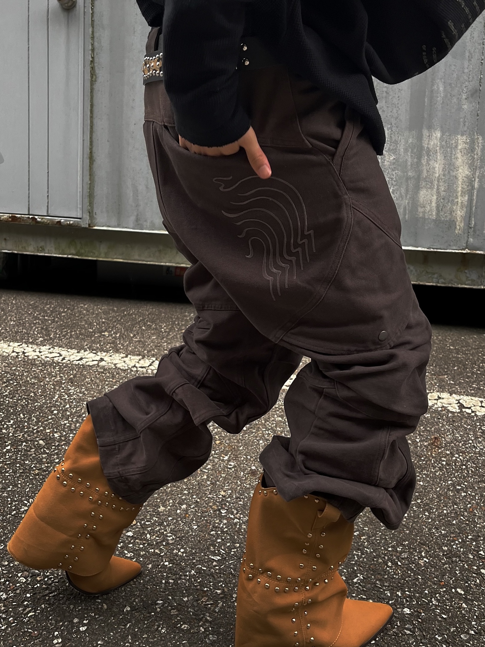IGNOTA Core:14 Shell Cargo Pants Dune, Hysteric Glamour Vixen Girl Necklace Silver 착용 스타일 - 1