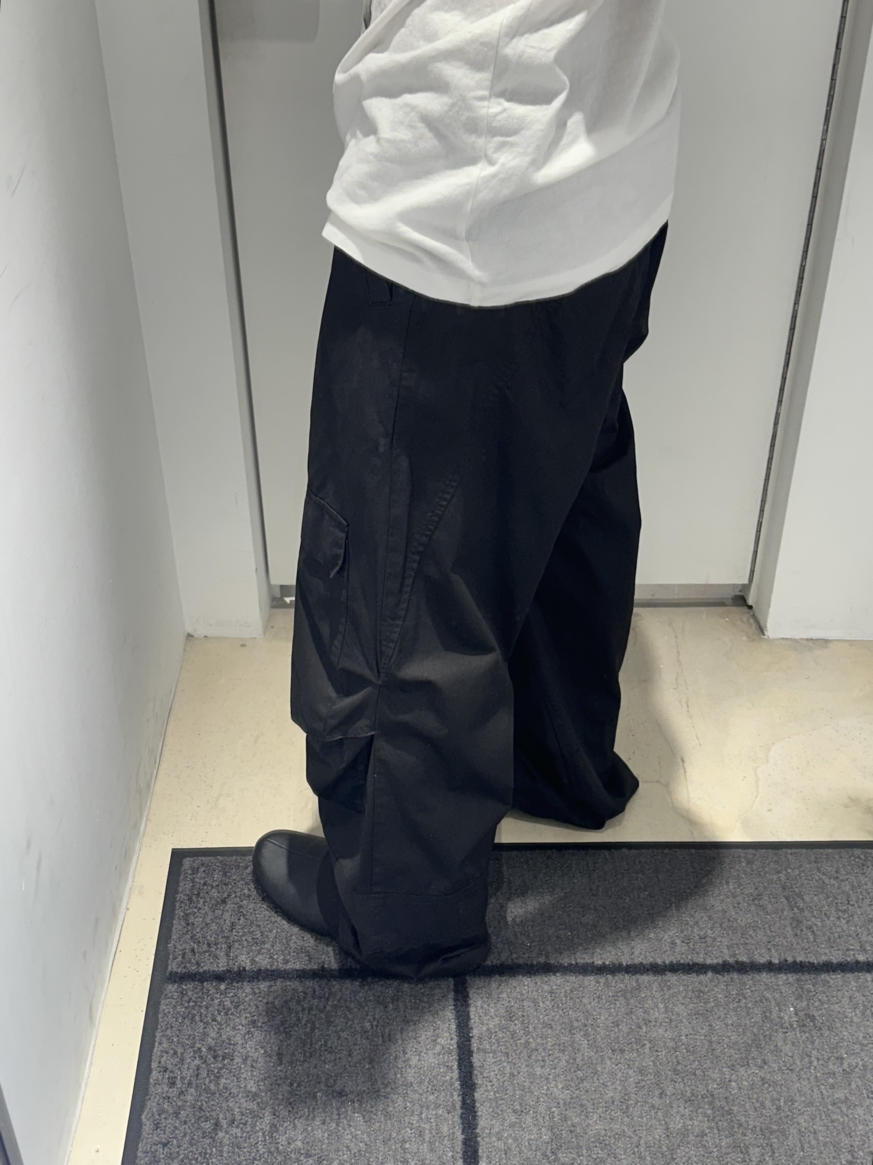 Hatchingroom Fireman Pants Black 착용 스타일 - 1