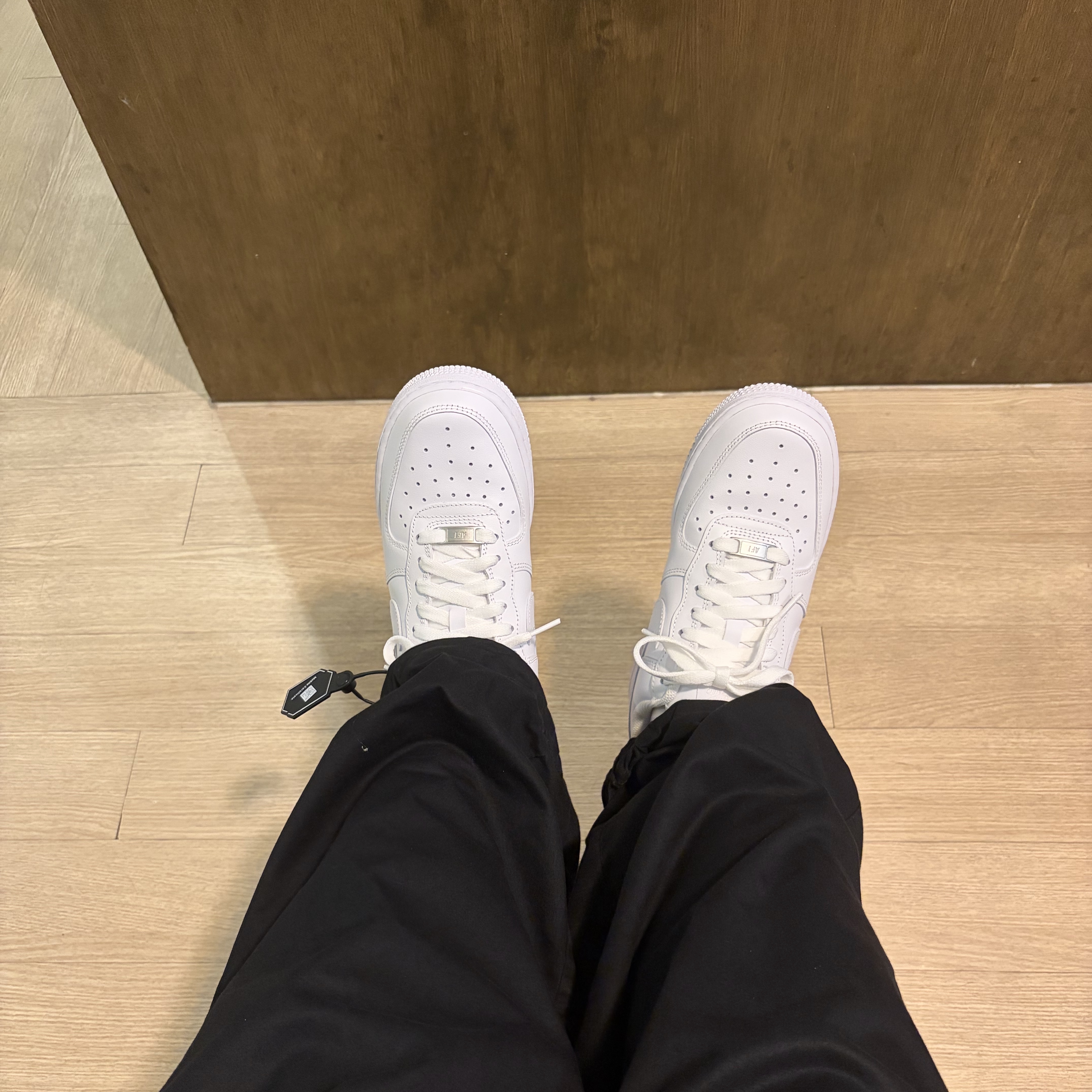 (W) Nike Air Force 1 '07 Low White 착용 스타일