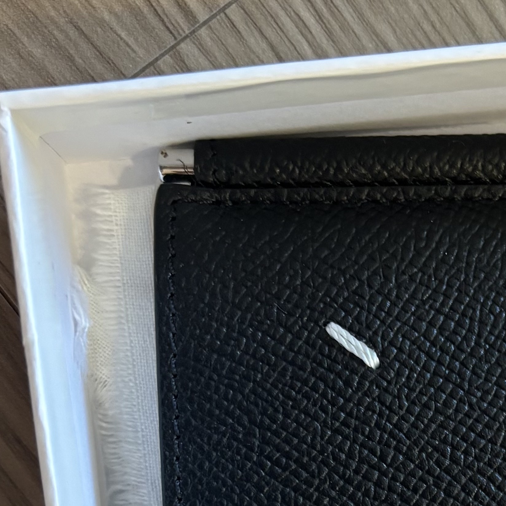 Maison Margiela Money Clip Bovine Leather Wallet Black 착용 스타일 - 2