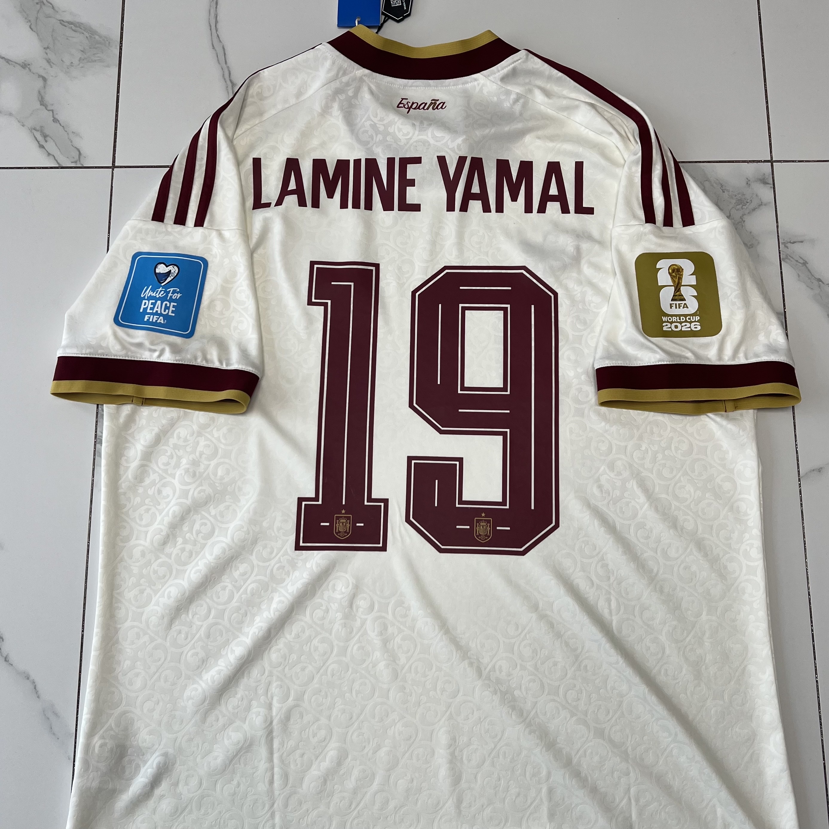 Adidas Spain 2026 Away Jersey Off White - KR Sizing (Non Marking Ver.) 착용 스타일 - 2
