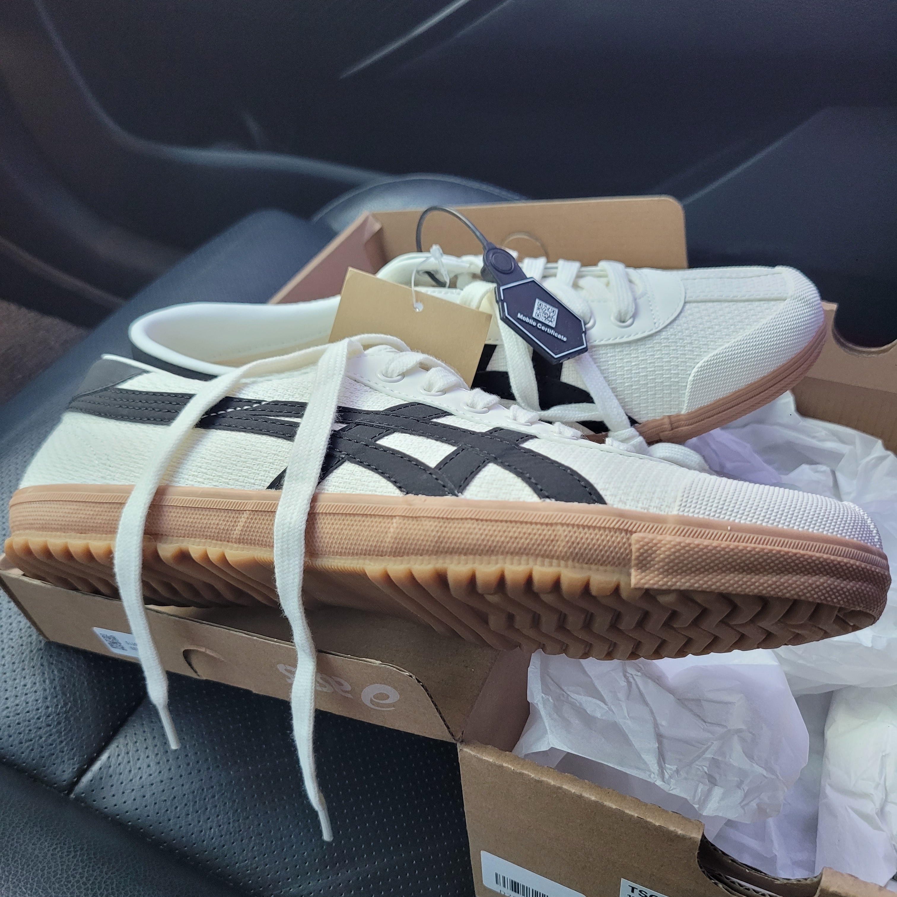 Asics TSG-110 White Black 착용 스타일 - 2